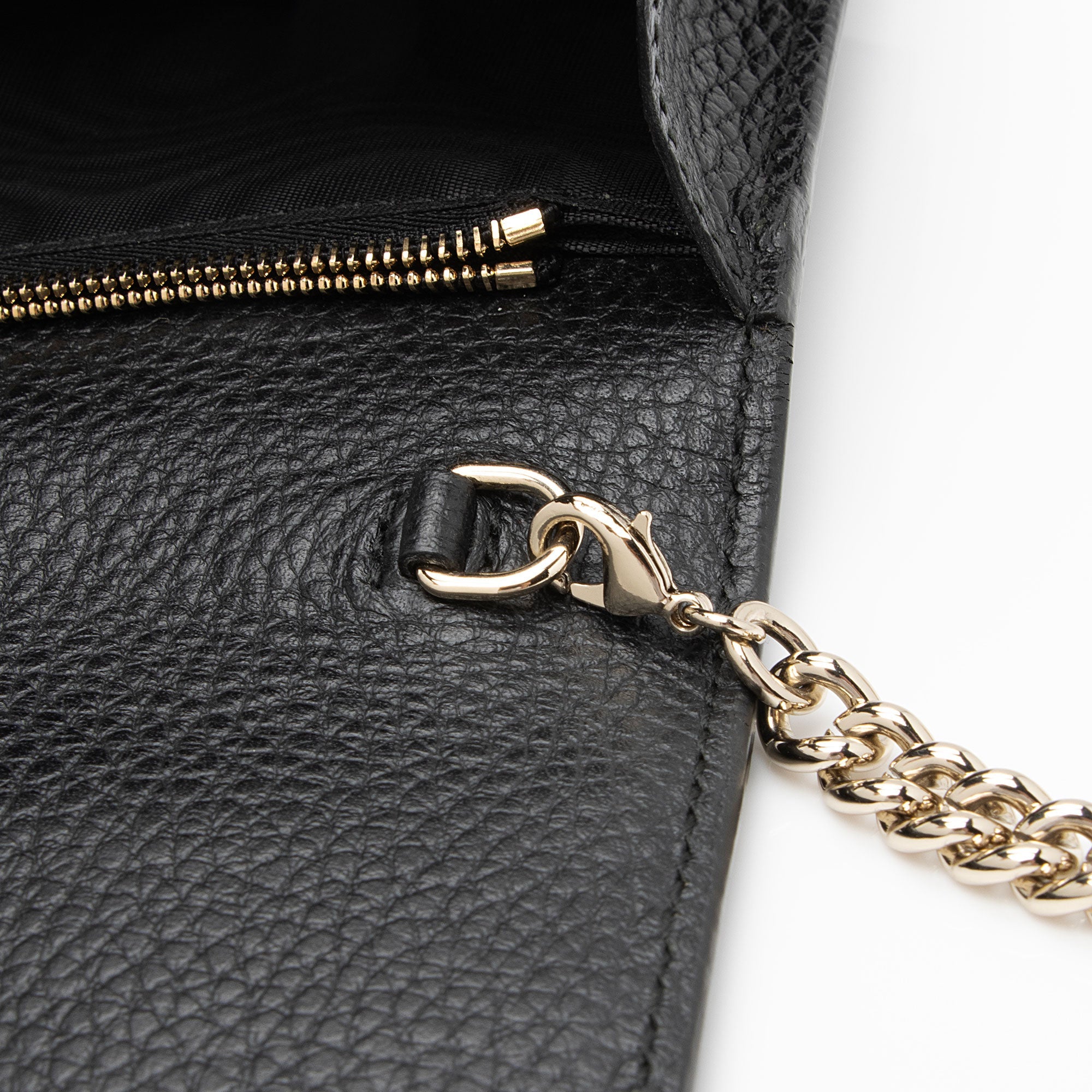 Gucci Dollar Calfskin Betty Medium Chain Wallet (SHF-2pD5un)