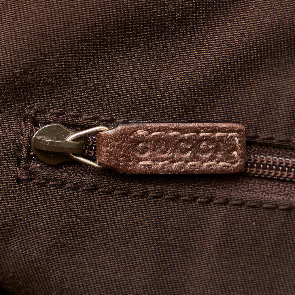 Gucci GG Canvas Abbey D-Ring Shoulder Bag (SHG-29968)
