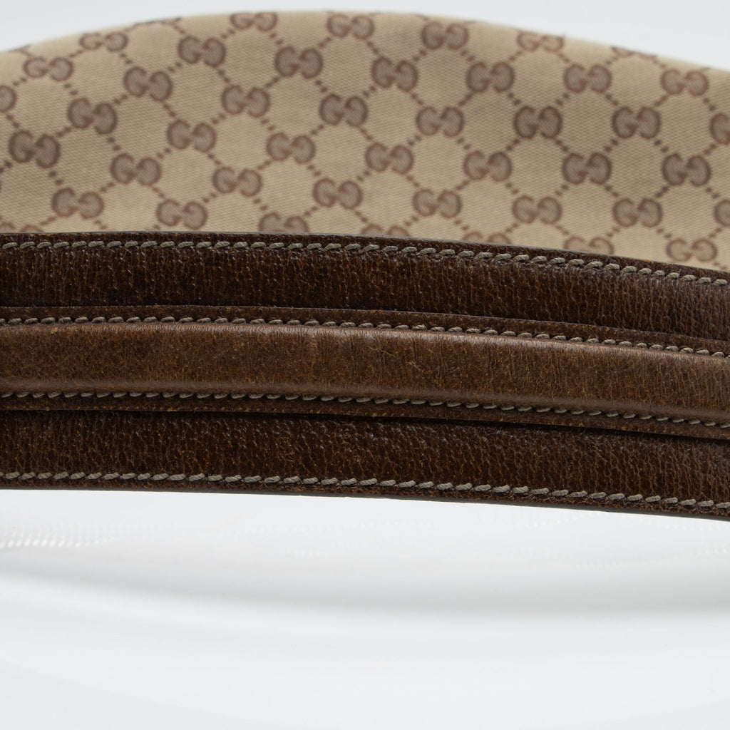 Gucci GG Canvas Bamboo Half Moon Medium Hobo (SHF-6eqEZt)