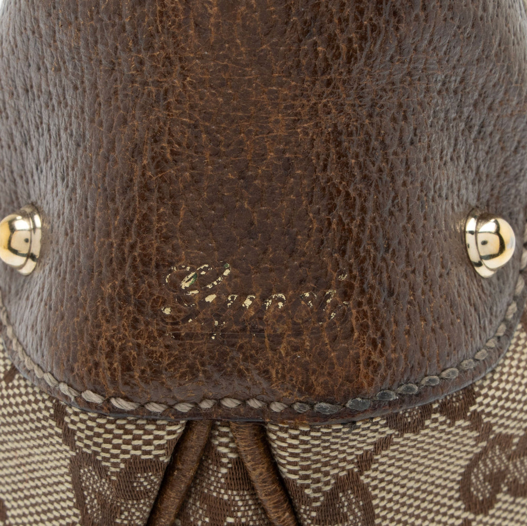 Gucci GG Canvas Bamboo Half Moon Medium Hobo (SHF-6eqEZt)