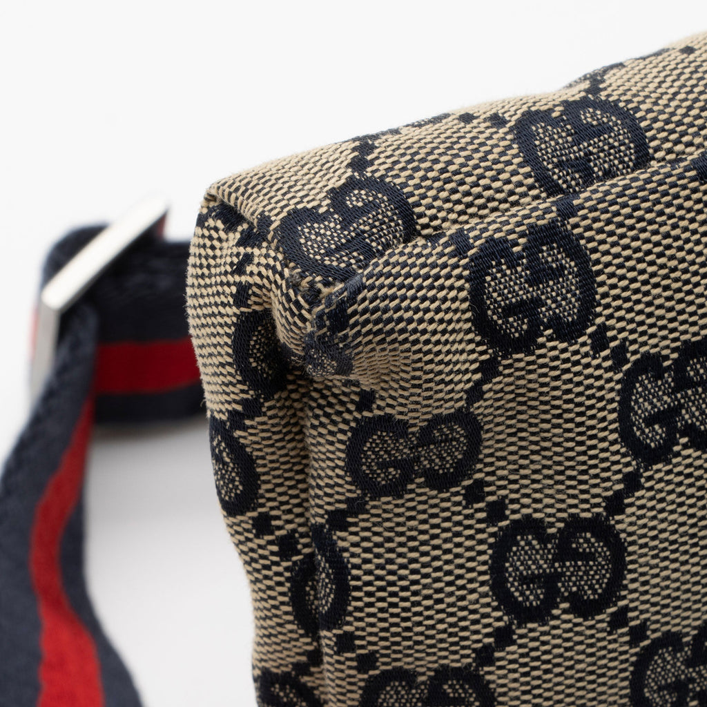 Gucci GG Canvas Belt Bag (SHF-agiGXL)