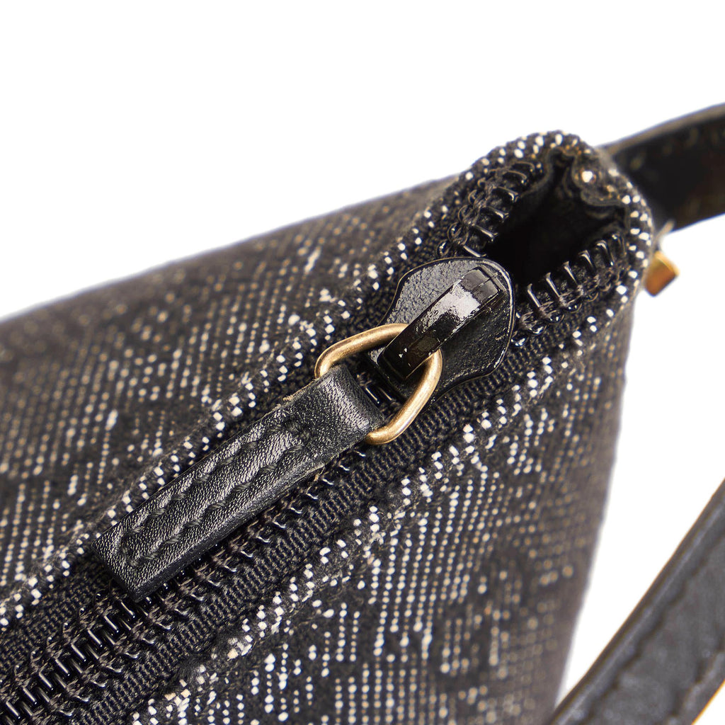 Gucci GG Canvas Boat Baguette (SHG-32025)