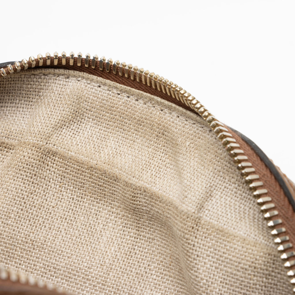 Gucci GG Canvas Bree Mini Messenger Bag (SHF-bpKZHI)