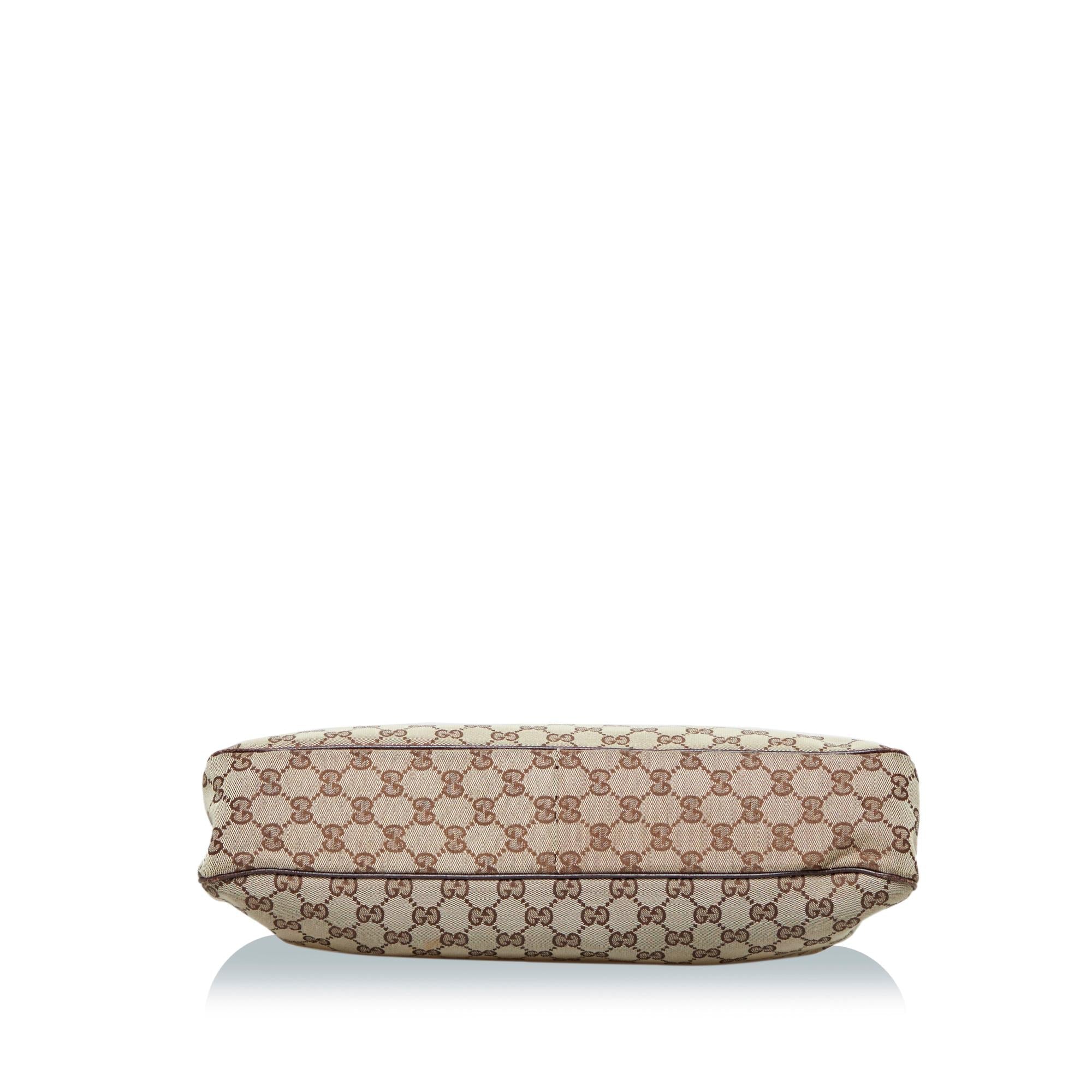 Gucci GG Canvas Charmy Shoulder Bag (SHG-GeAMUI)
