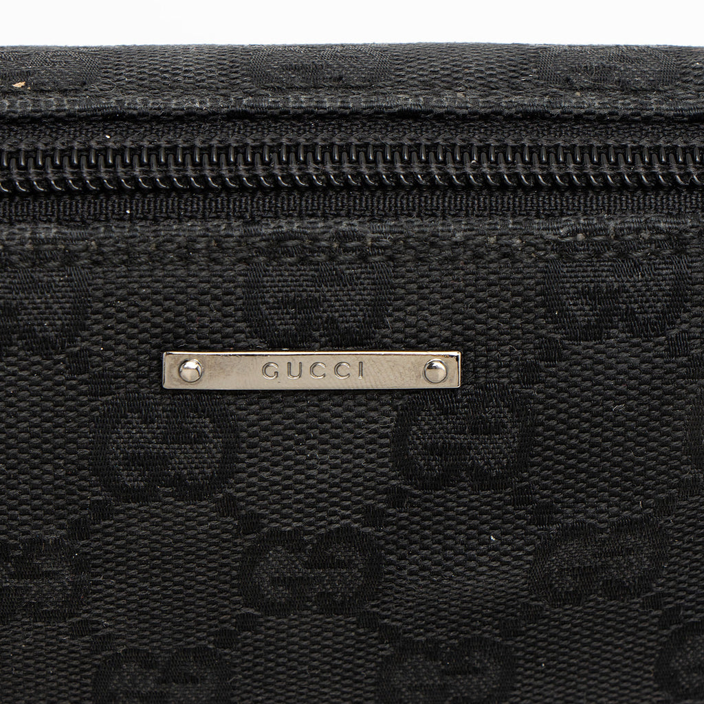 Gucci GG Canvas Classic Pochette