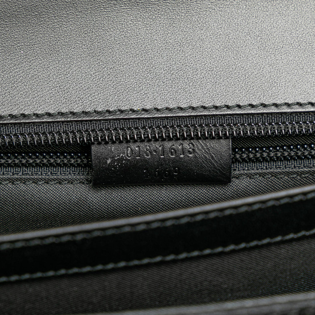 Gucci GG Canvas Clutch (SHG-tJGBgu)