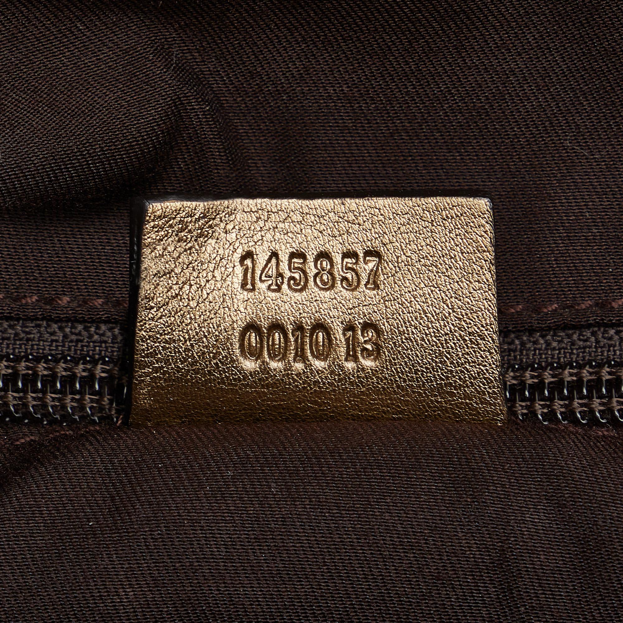 Gucci GG Canvas Crossbody Bag (SHG-am6vgN)