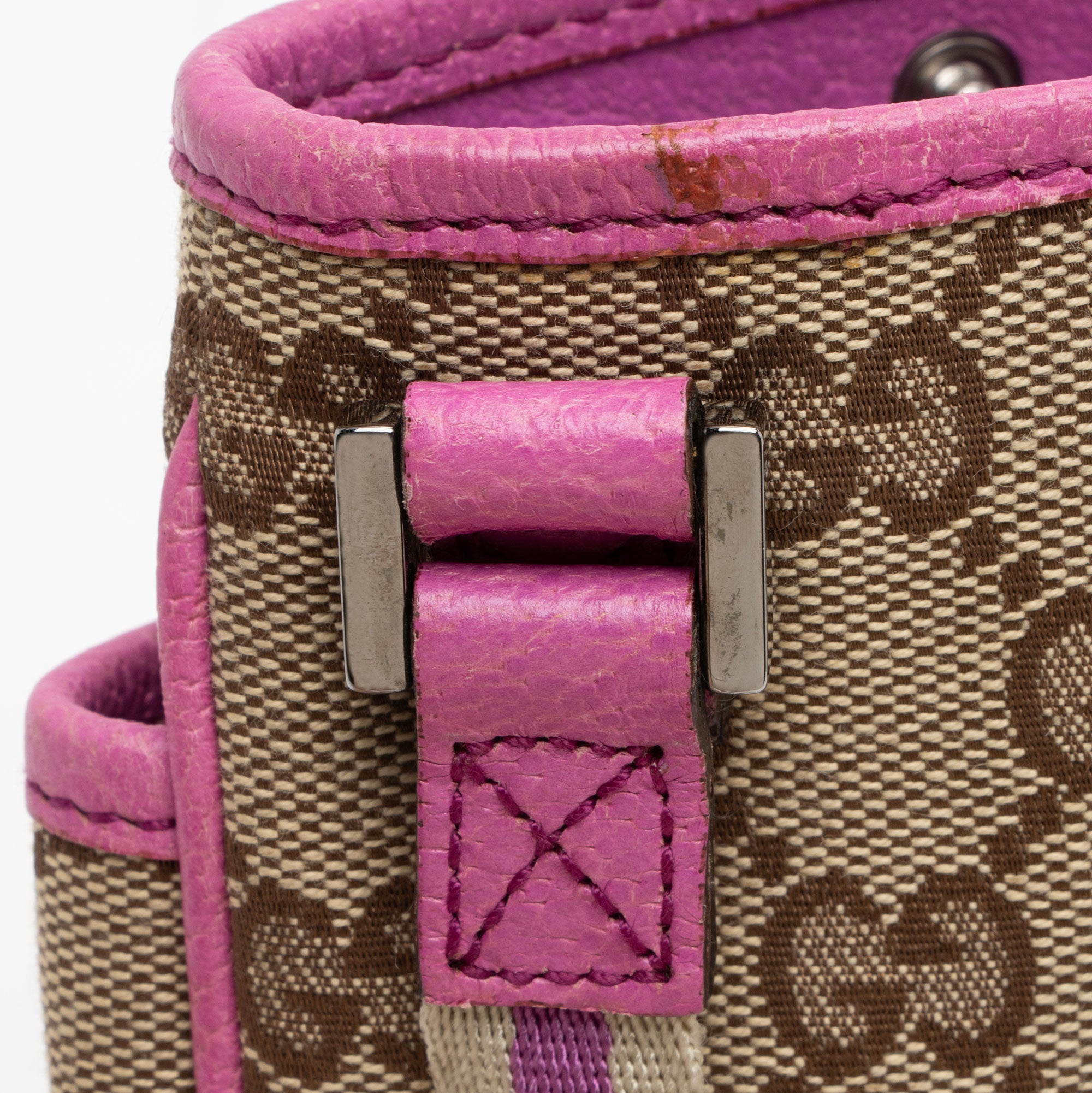 Gucci GG Canvas Crossbody (SHF-nkpS1M)