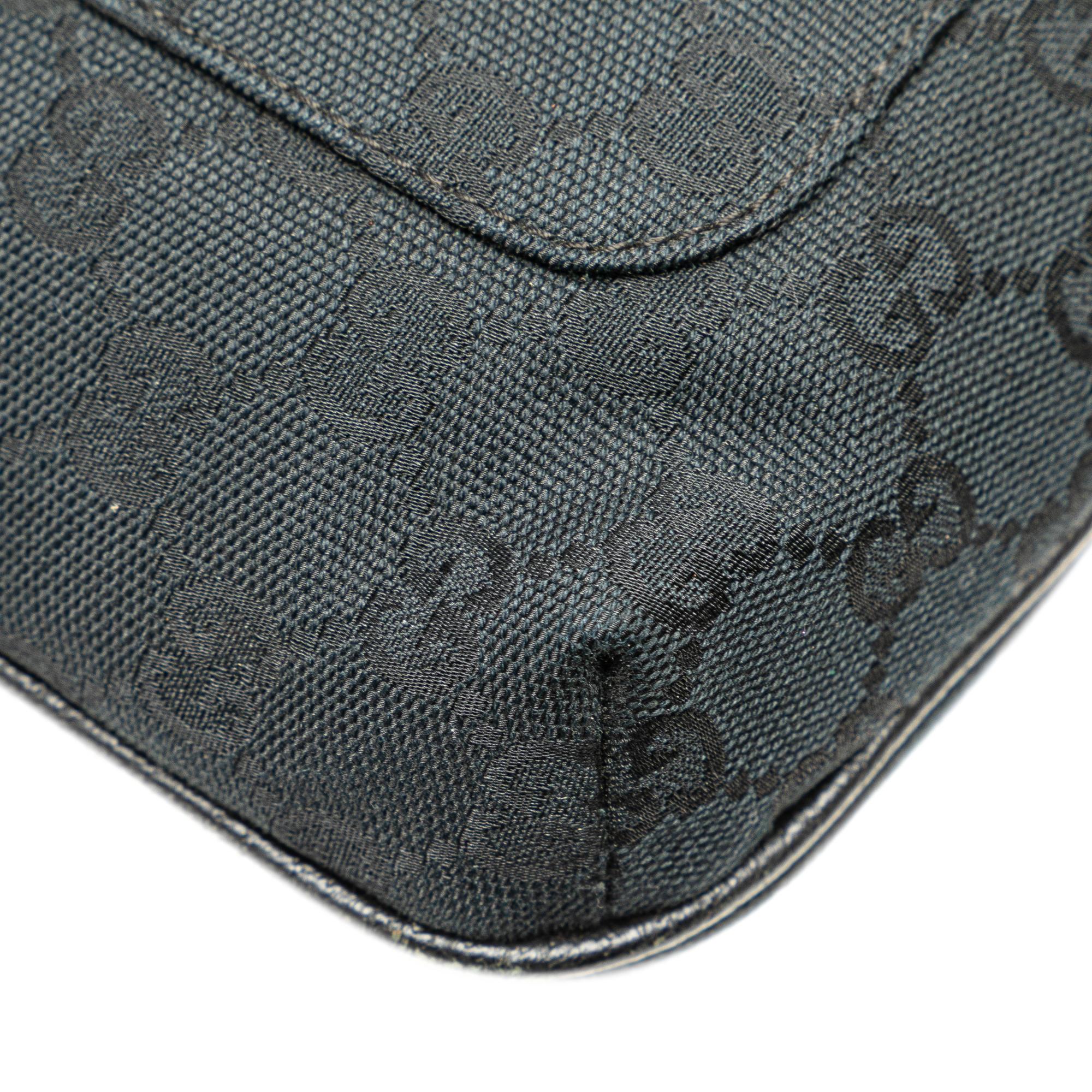 Gucci GG Canvas Crossbody (SHG-Z3iqoH)