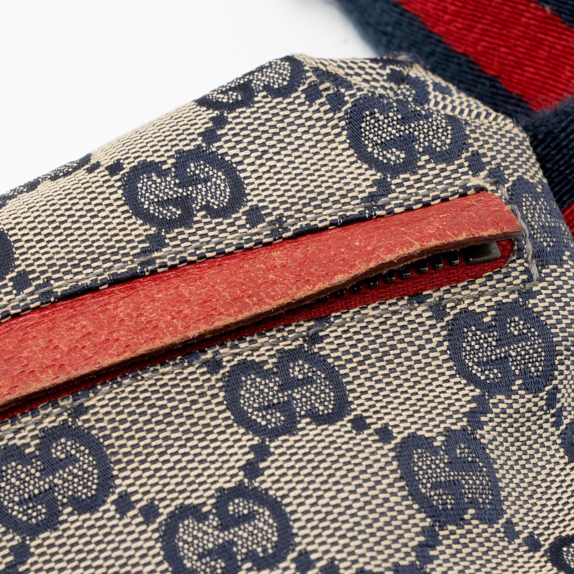 Gucci GG Canvas Double Pocket Belt Bag (SHF-SkYvtK)
