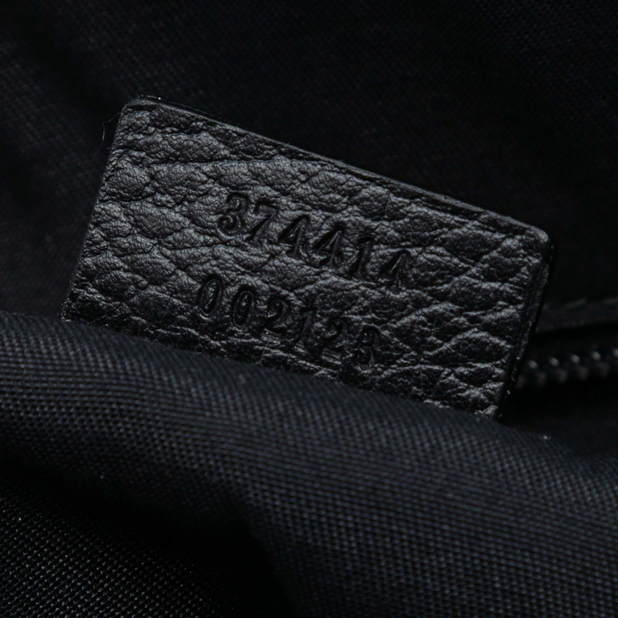 Gucci GG Canvas Flat Messenger Bag