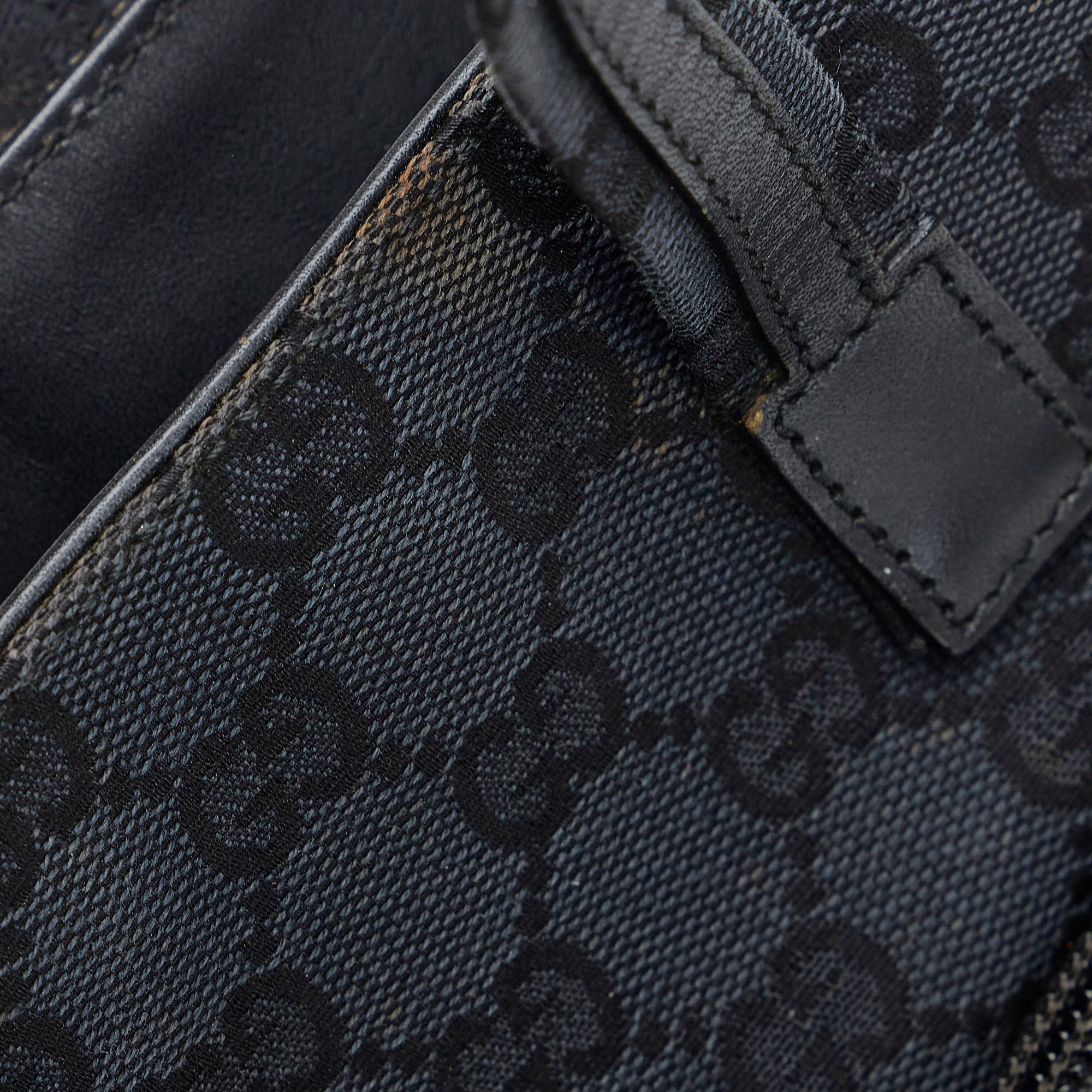 Gucci GG Canvas Handbag (SHG-uodAcB)