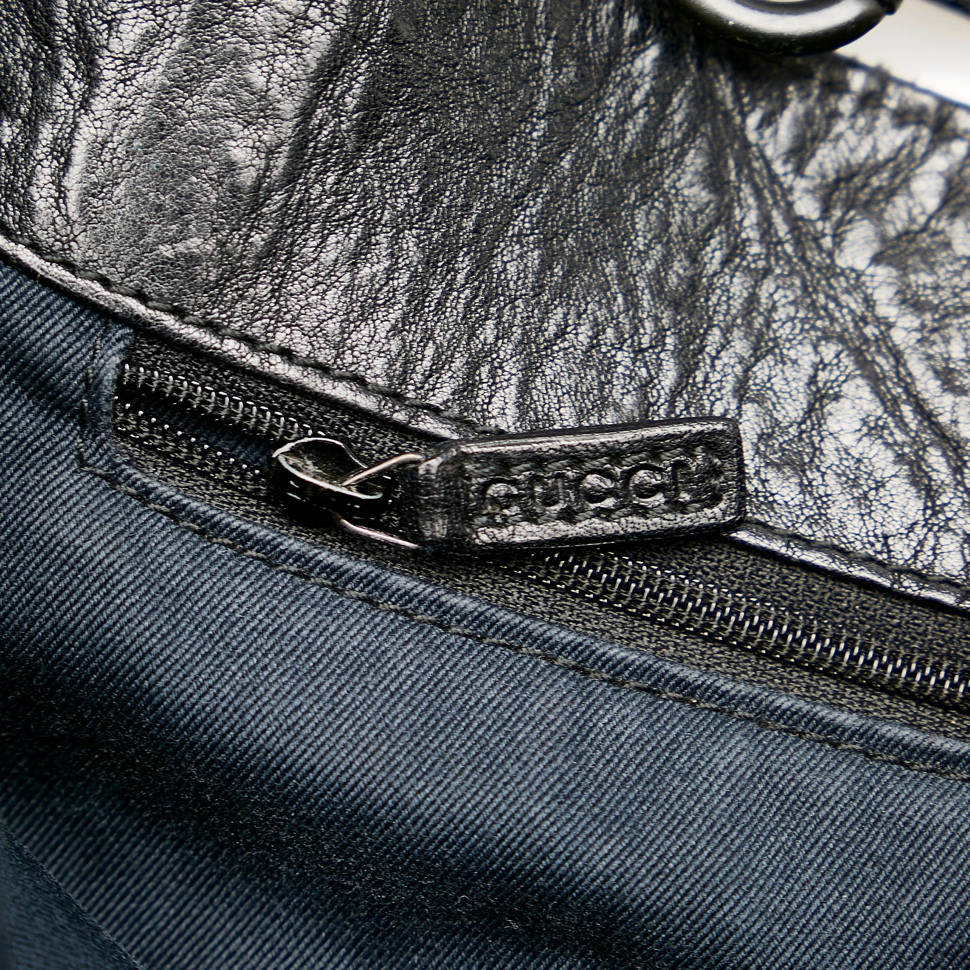 Gucci GG Canvas Horsebit Shoulder Bag (SHG-24498)