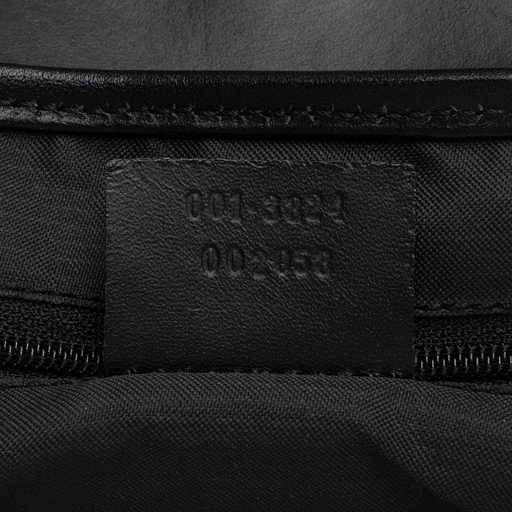 Gucci GG Canvas Jackie Small Shoulder Bag - FINAL SALE (SHF-gN3WT6)