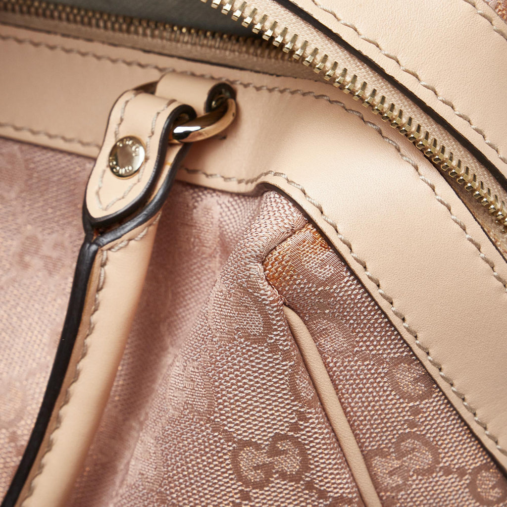 Gucci GG Canvas Lovely Handbag (SHG-qt1rYM)