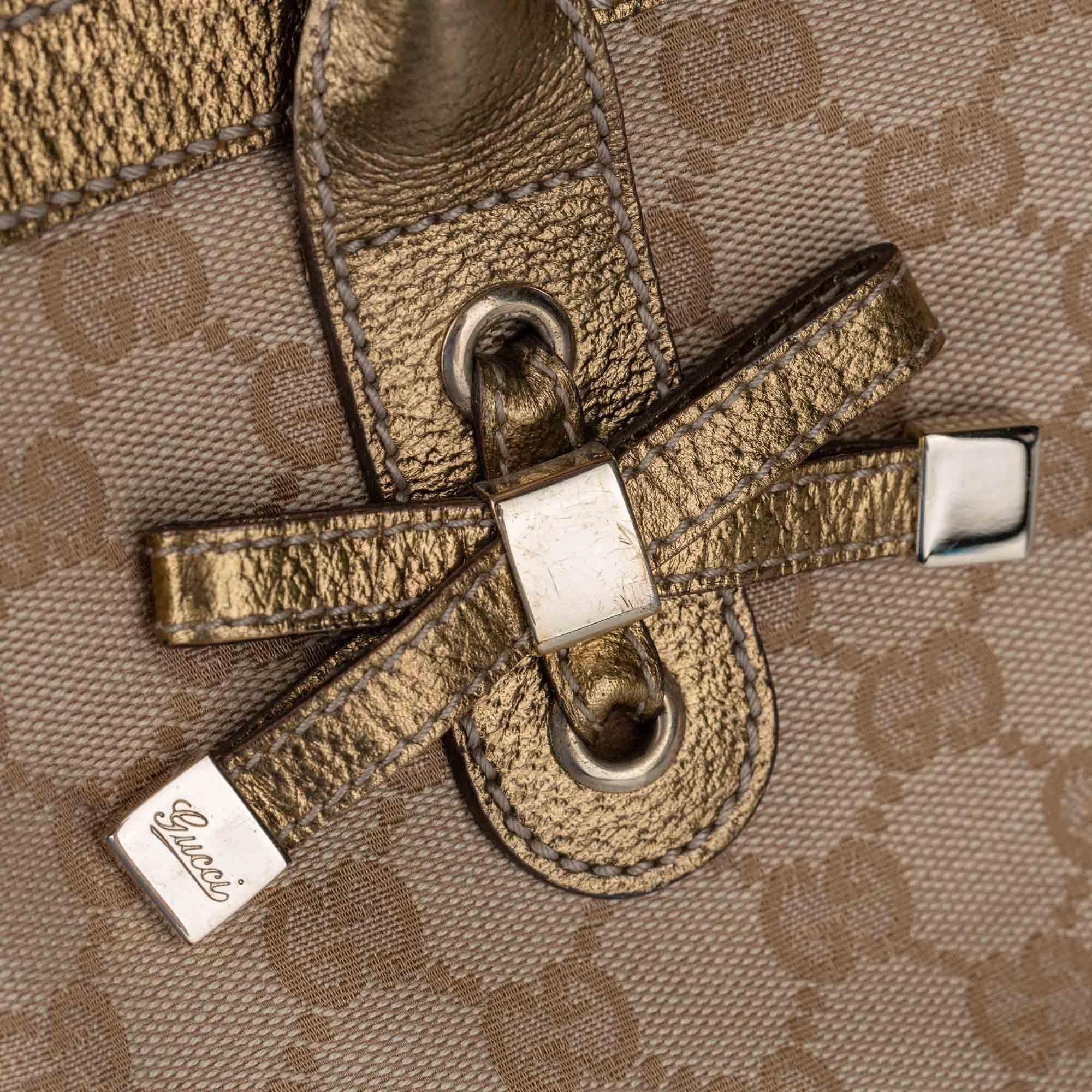 Gucci GG Canvas Princy Shoulder Bag (SHG-33886)