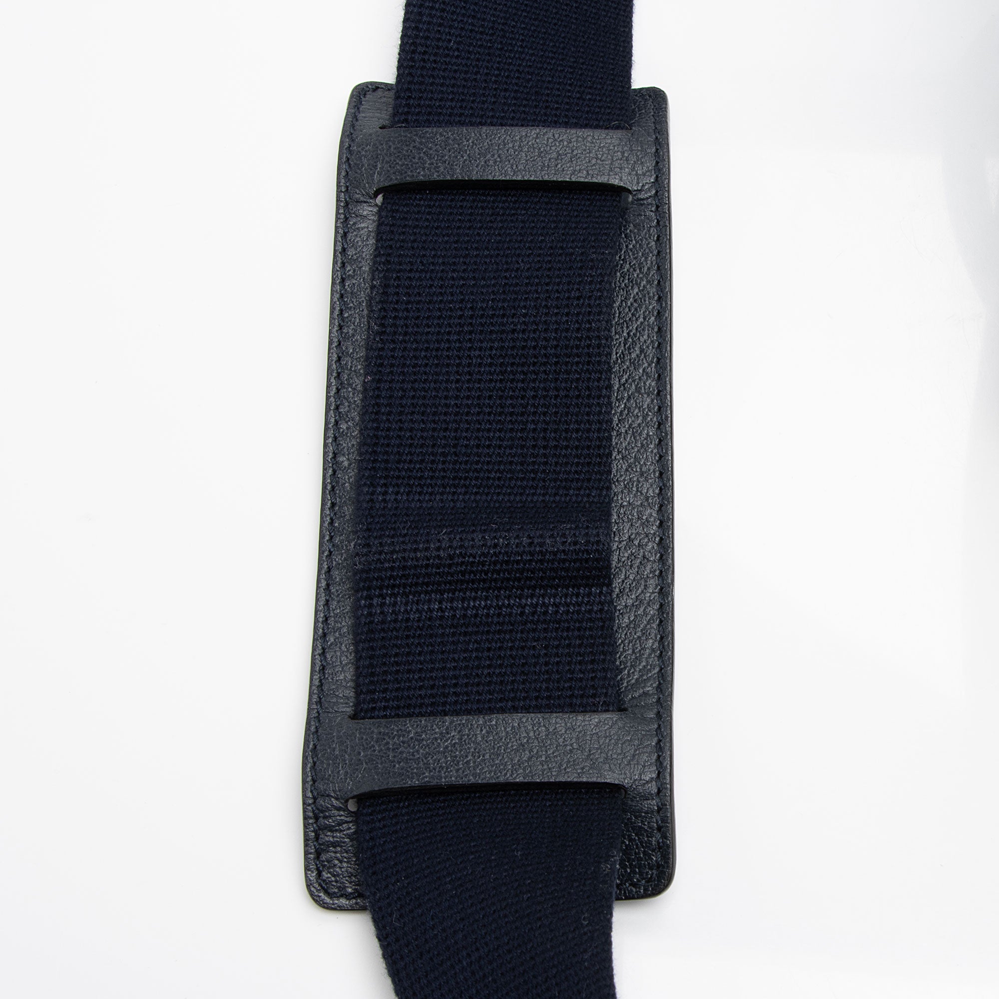 Gucci GG Canvas Savoy Medium Duffle (SHF-8zVTxr)