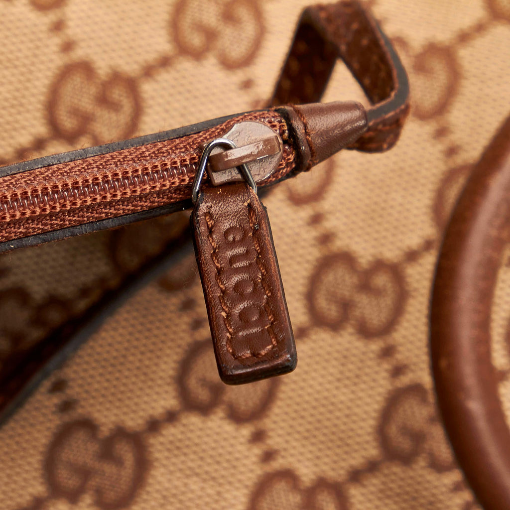 Gucci GG Canvas Shoulder Bag (SHG-28963)