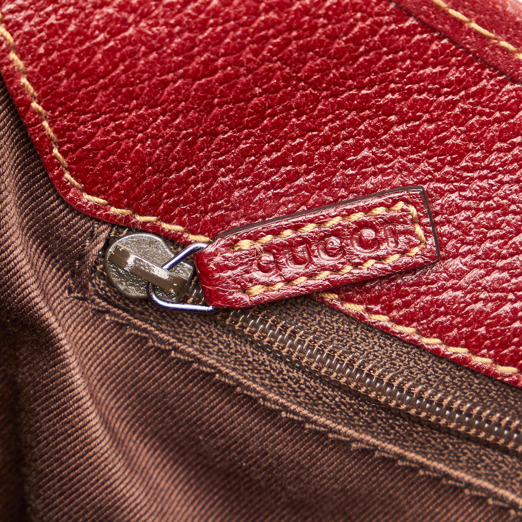 Gucci GG Canvas Shoulder Bag (SHG-32537)