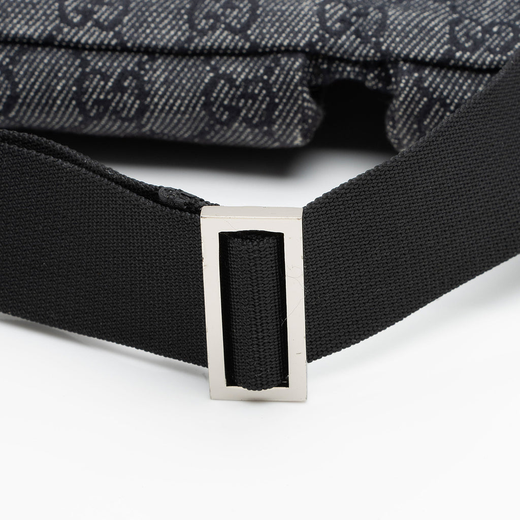 Gucci GG Denim Belt Bag (SHF-t5lFV4)