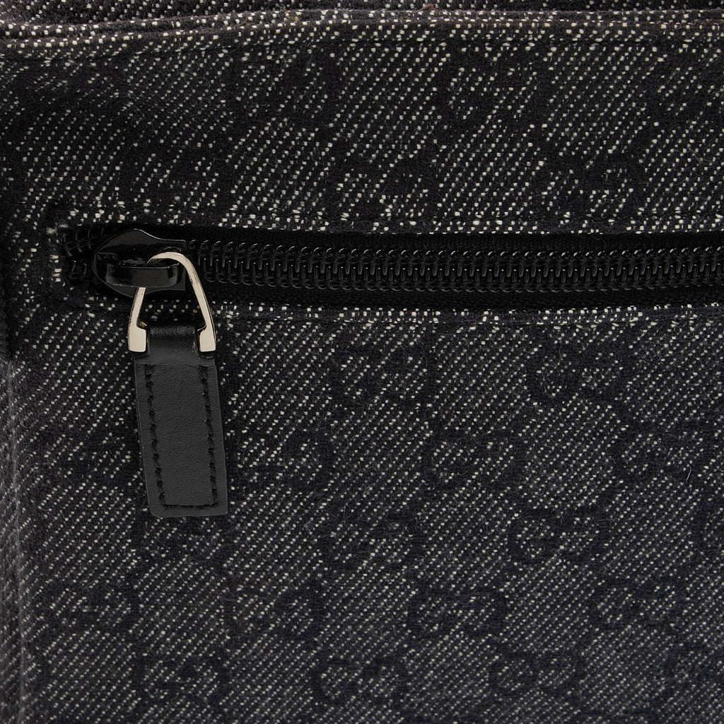 Gucci GG Denim Belt Bag (SHF-t5lFV4)