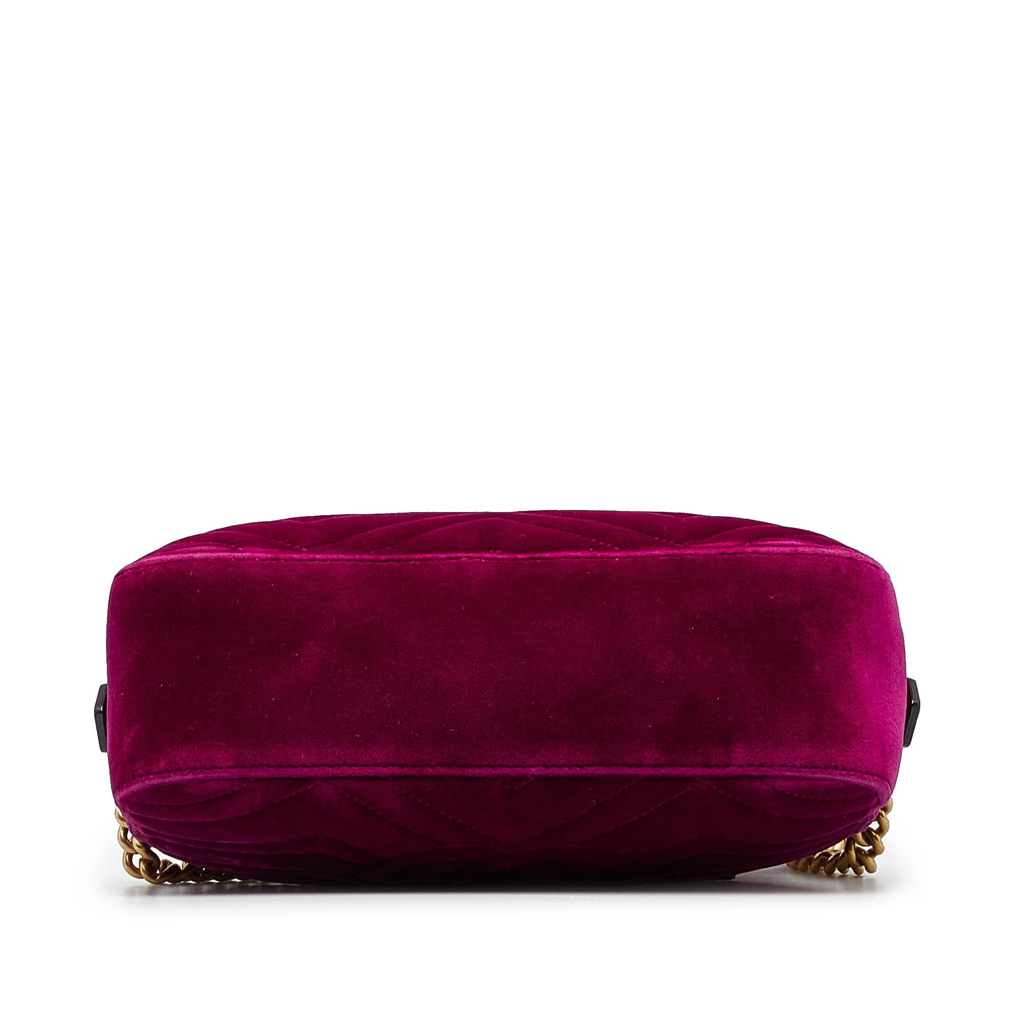 Gucci GG Marmont Matelasse Crossbody Bag (SHG-hXEDHB)