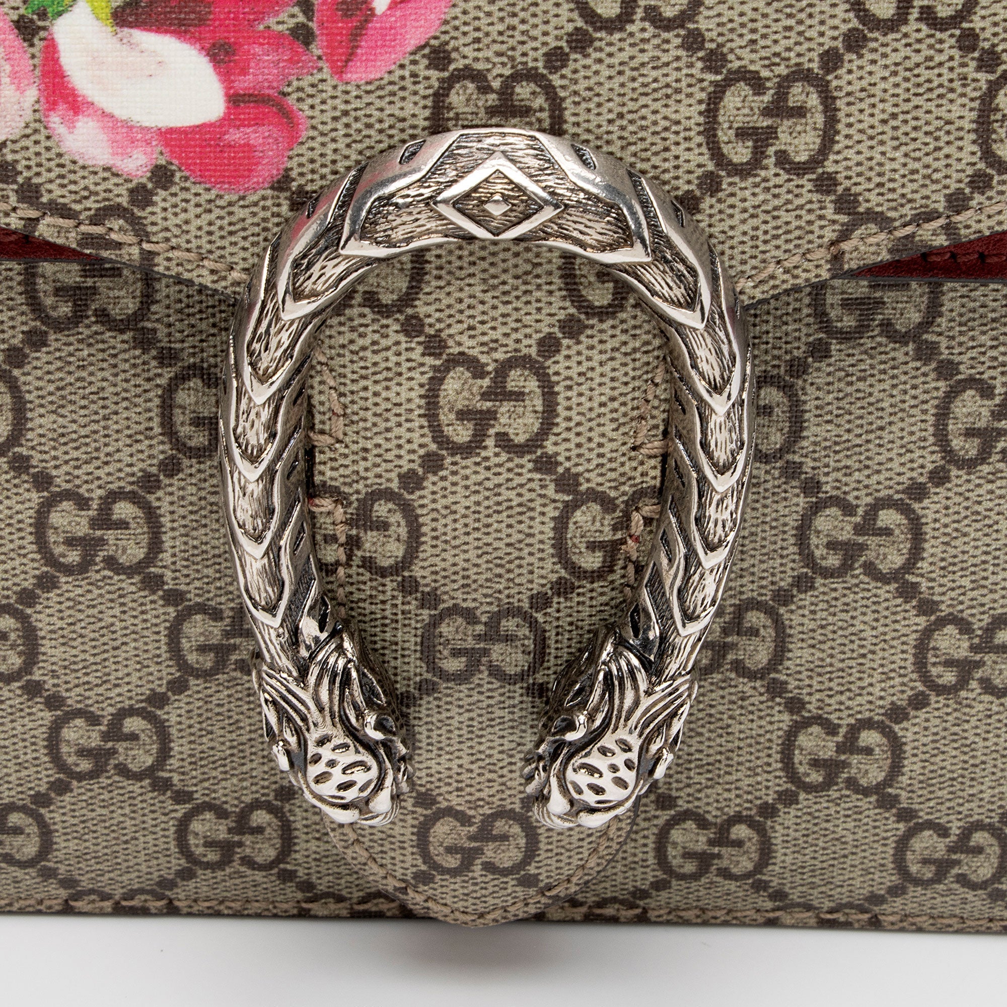 Gucci GG Supreme Blooms Dionysus Medium Shoulder Bag (SHF-DE7aCr)
