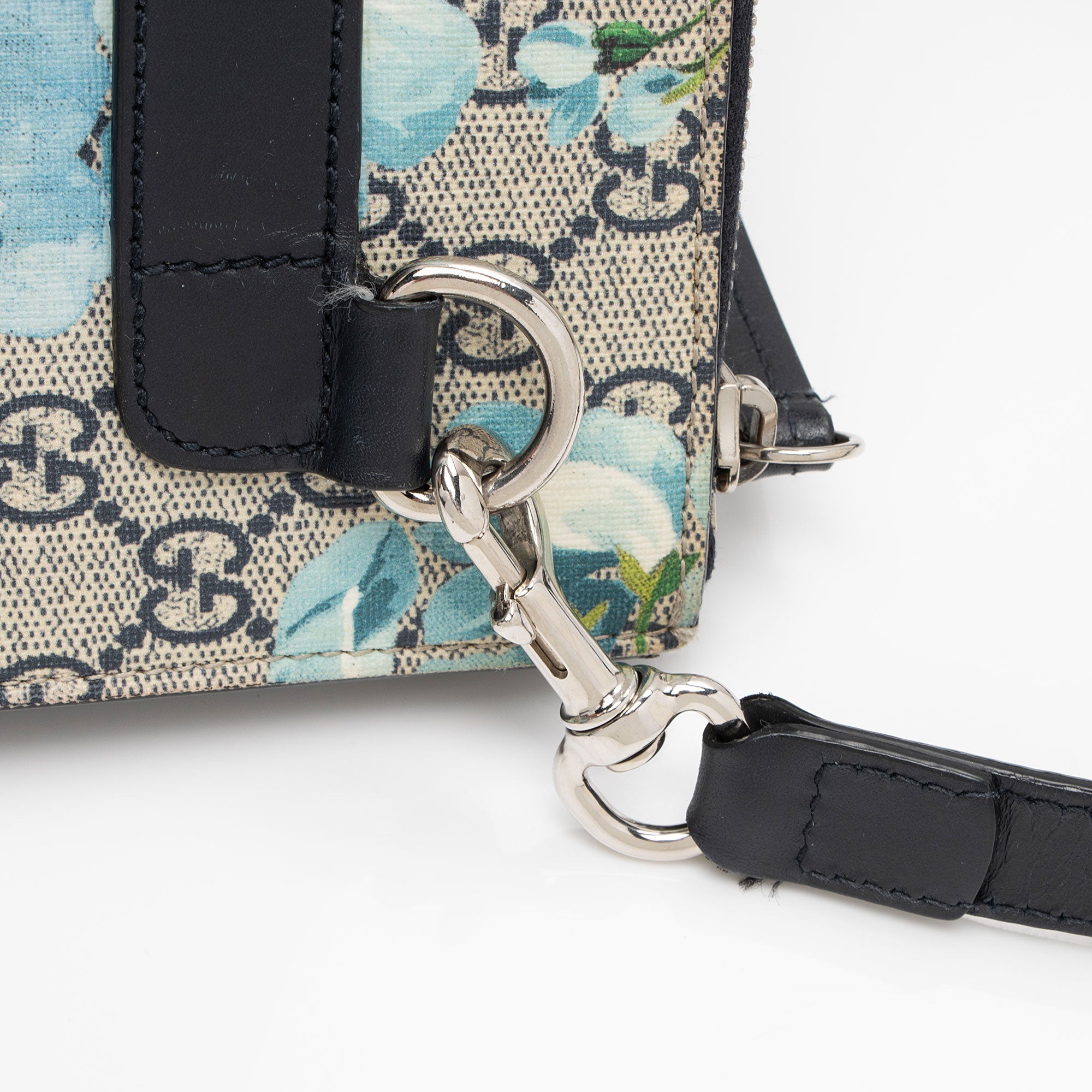 Gucci GG Supreme Blooms Messenger (SHF-qAQPoA)