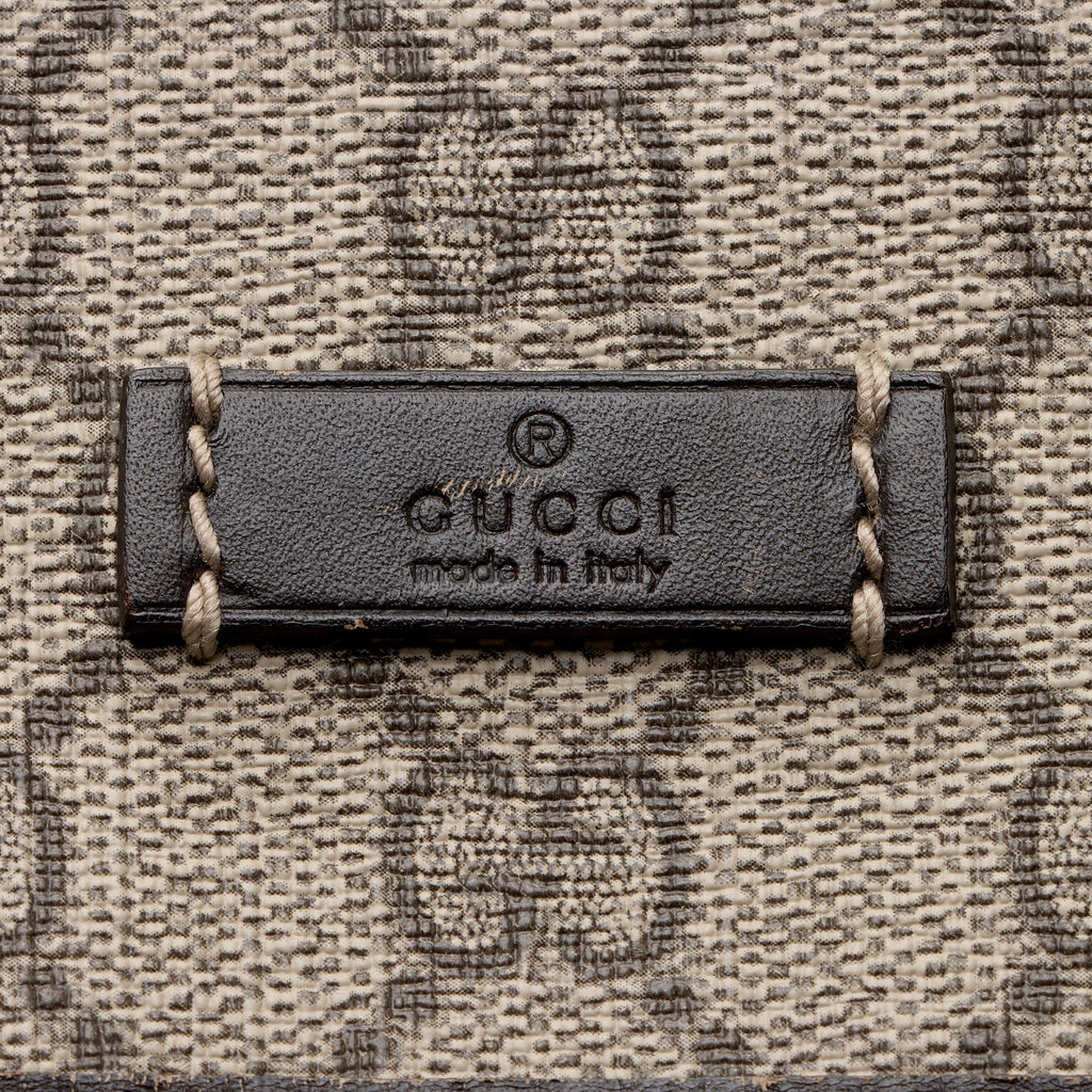 Gucci GG Supreme Buckle Backpack (SHF-143x2E)