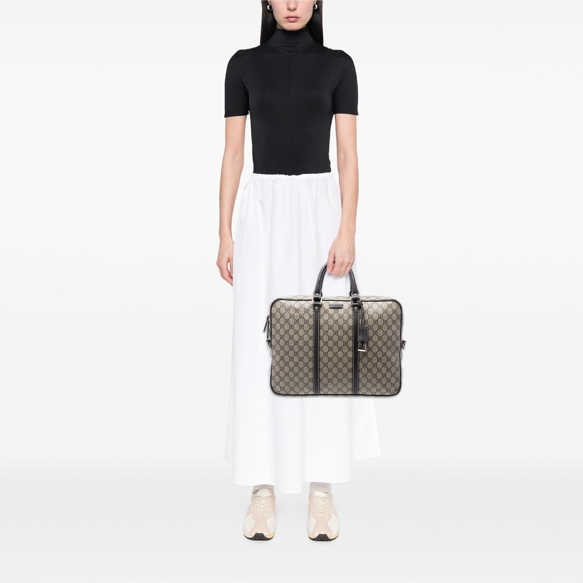 Gucci GG Supreme Business Bag