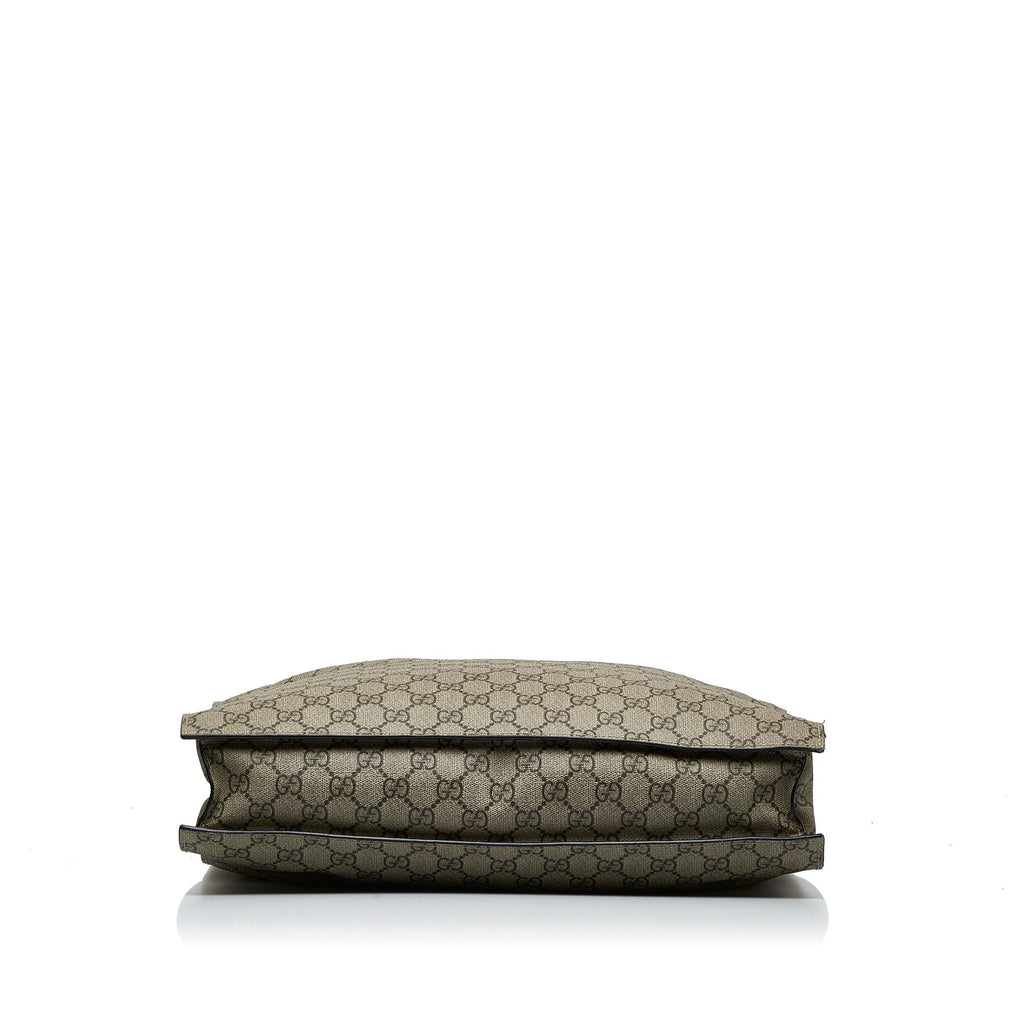 Gucci GG Supreme Convertible Soft Tote (SHG-W3x4zT)