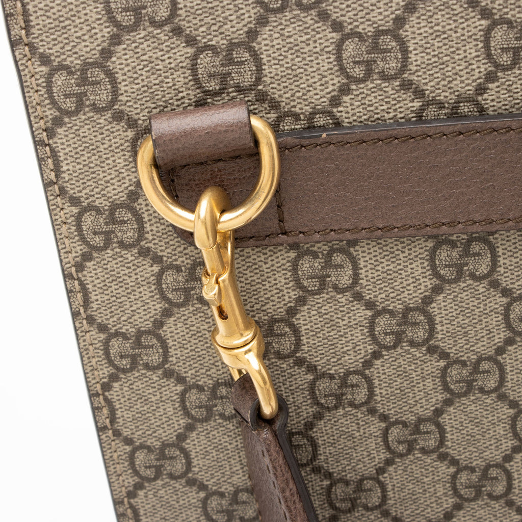 Gucci GG Supreme Courrier Flat Messenger
