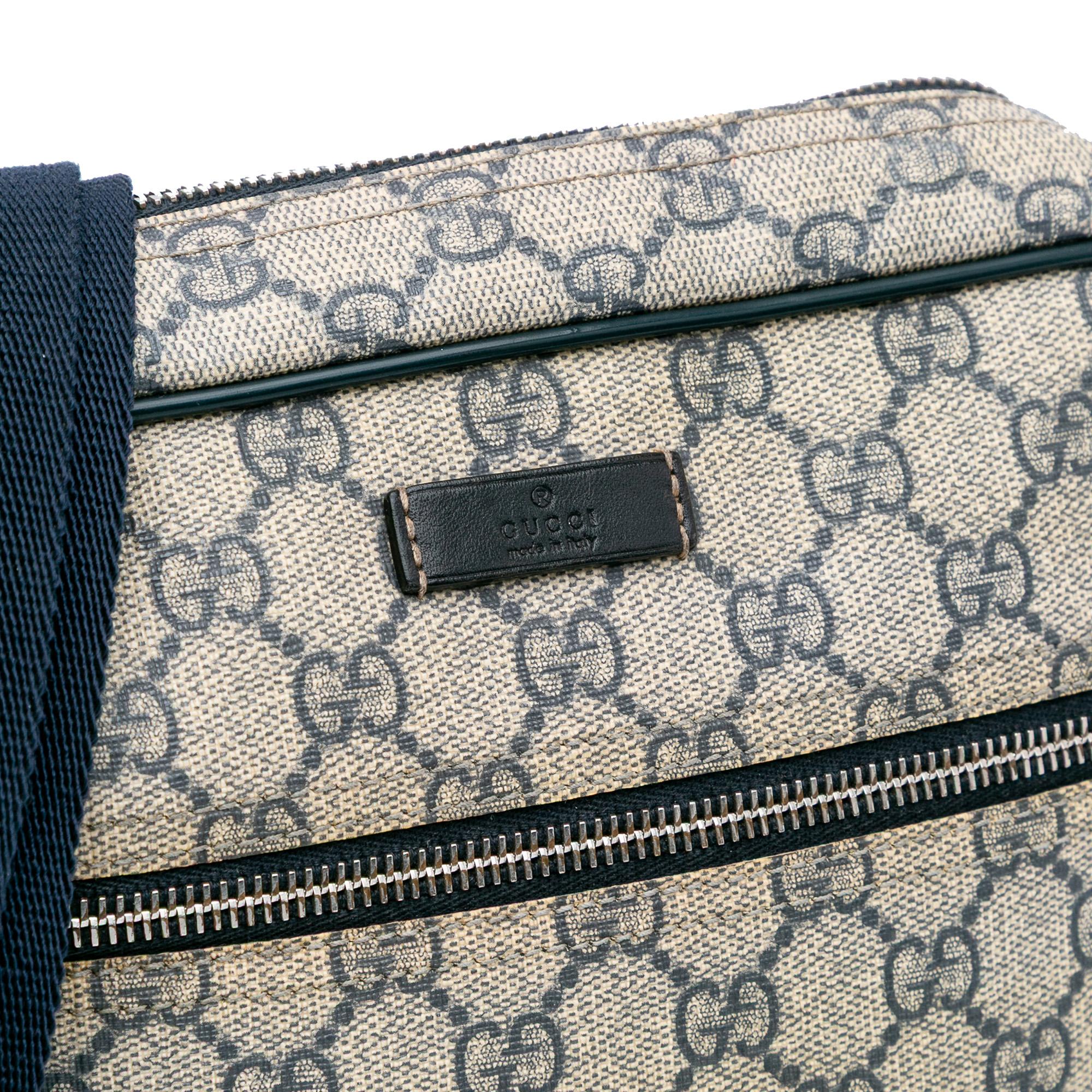 Gucci GG Supreme Crossbody