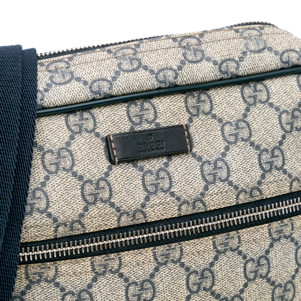 Gucci GG Supreme Crossbody