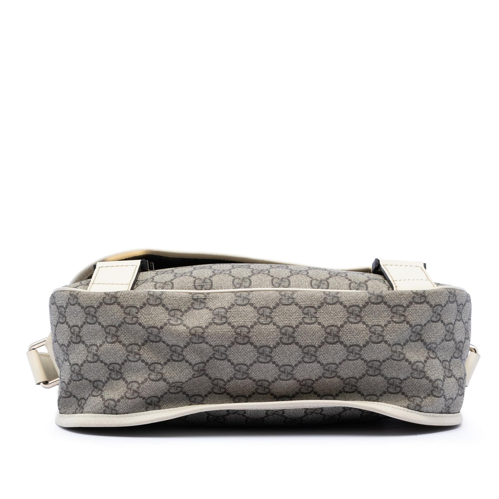 Gucci GG Supreme Crossbody