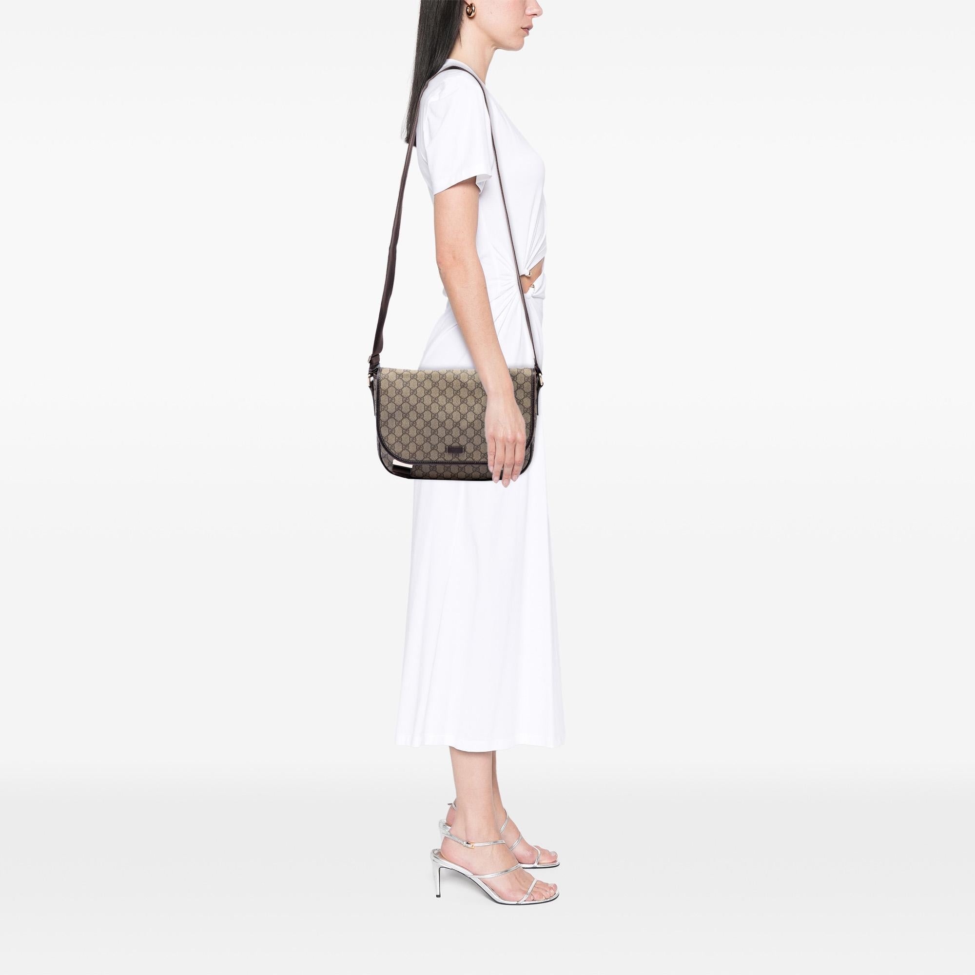 Gucci GG Supreme Crossbody