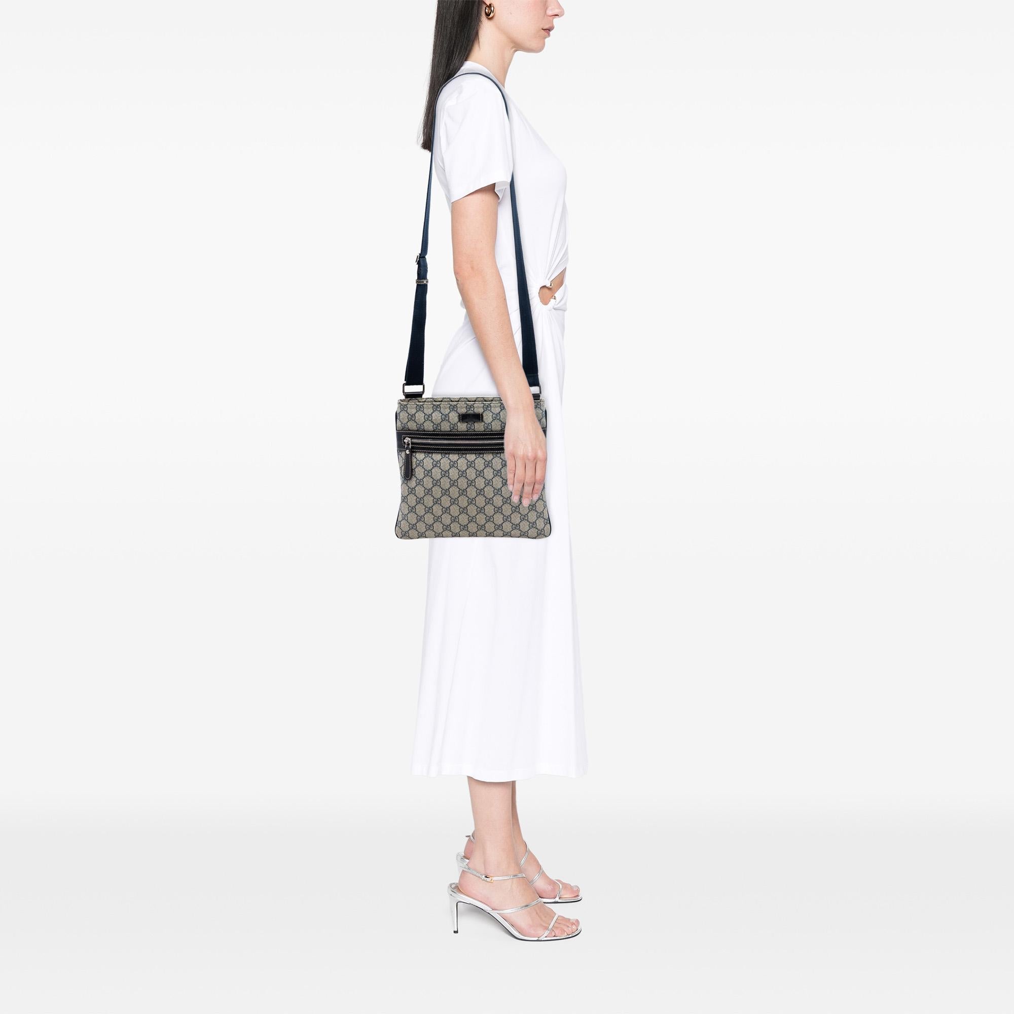 Gucci GG Supreme Crossbody