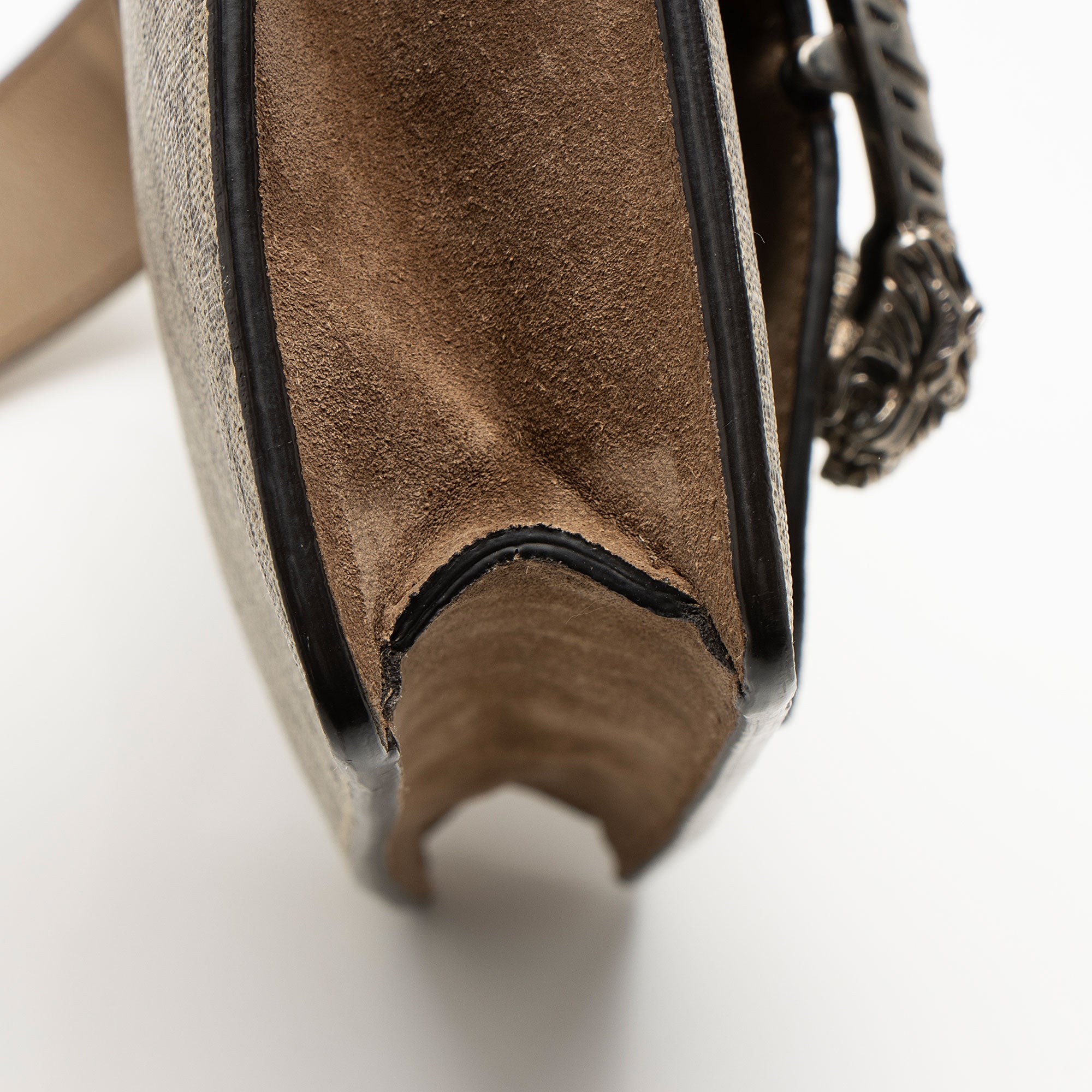 Gucci GG Supreme Dionysus Belt Bag