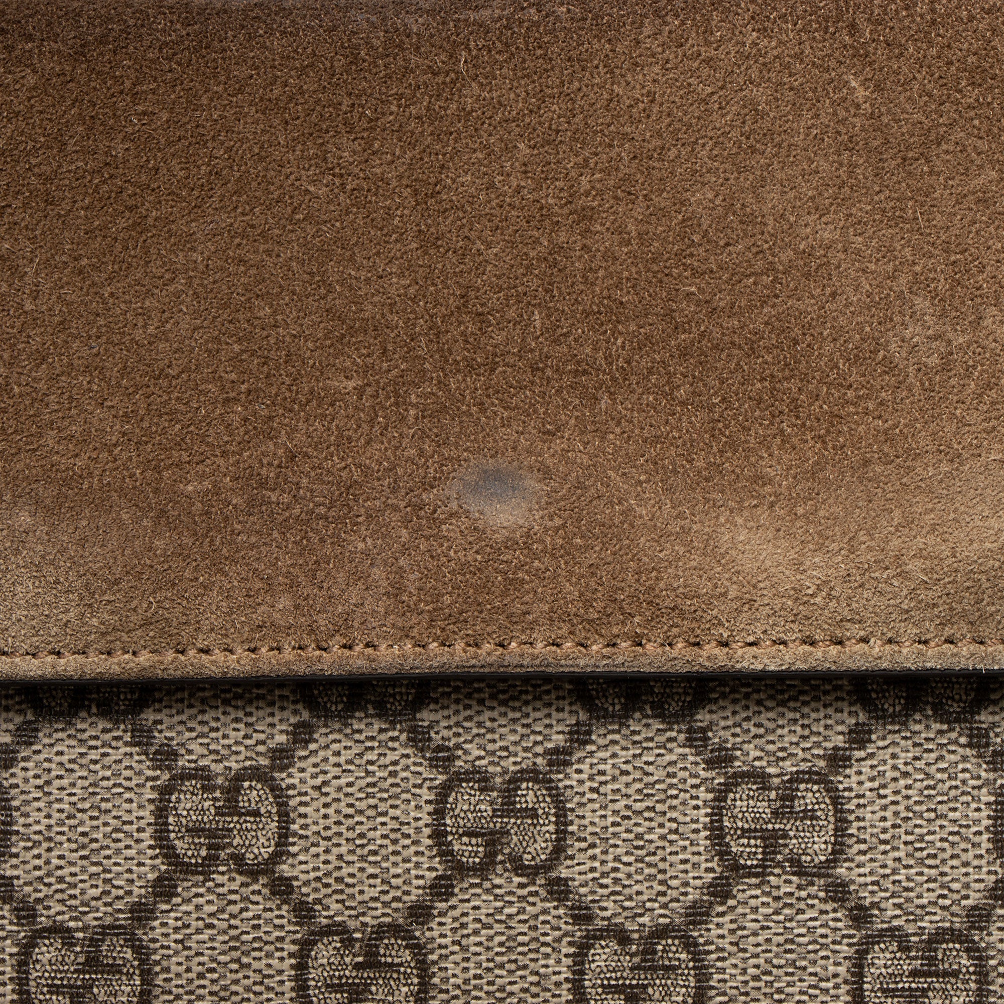 Gucci GG Supreme Dionysus Medium Shoulder Bag