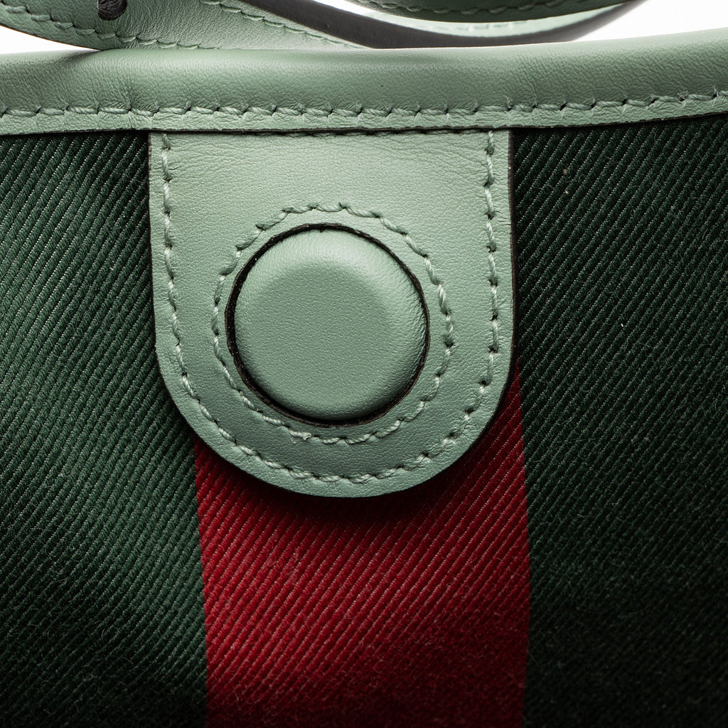 Gucci GG Supreme Emblem Medium Tote
