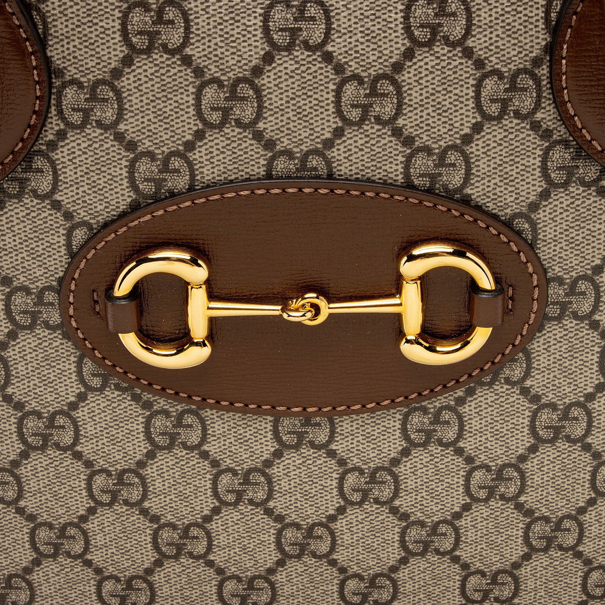 Gucci GG Supreme Horsebit 1955 Medium Top Handle (SHF-s7mzQw)