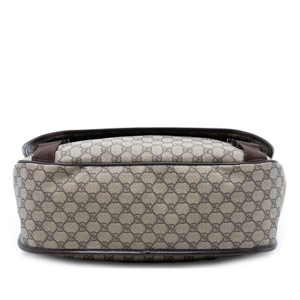 Gucci GG Supreme Messenger Bag