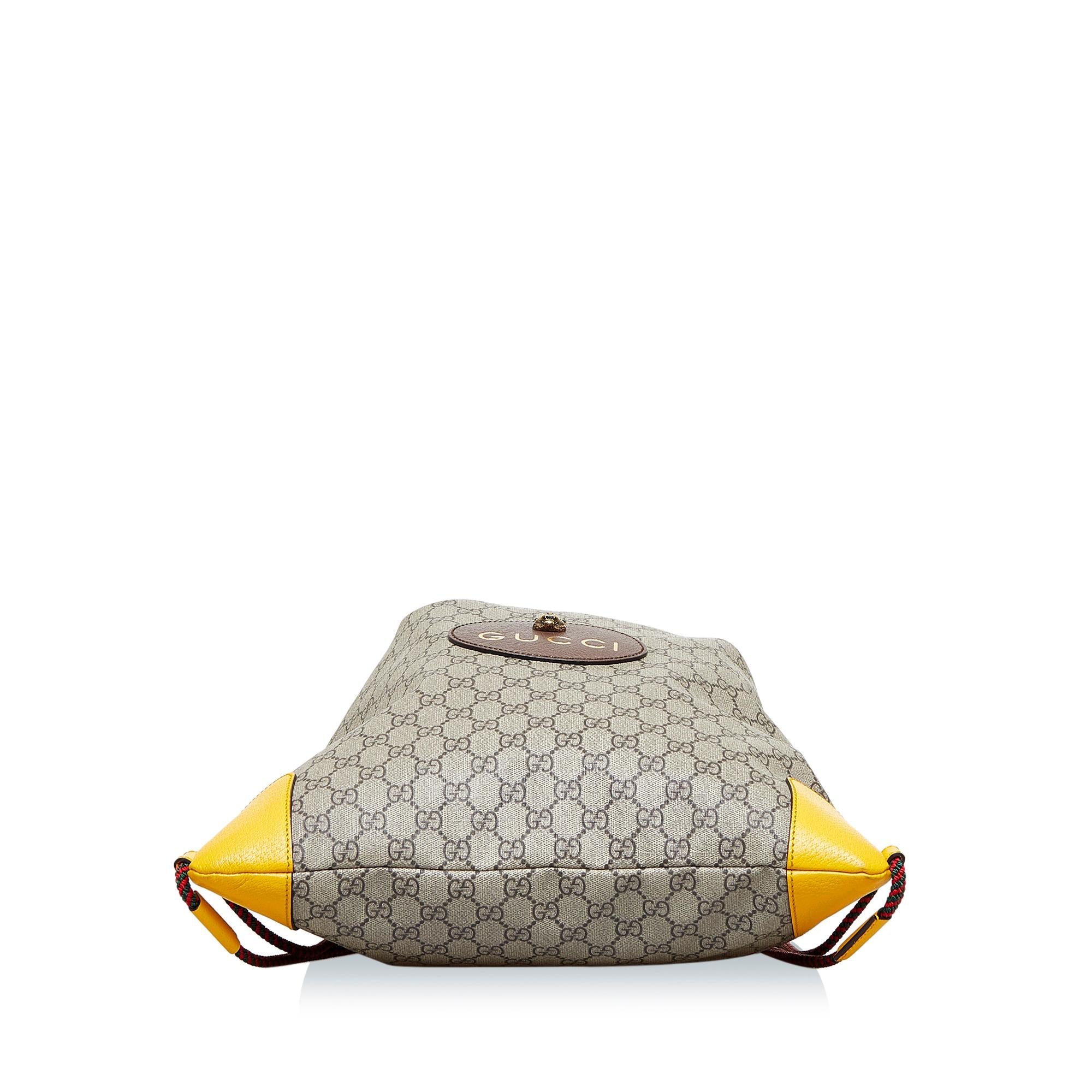 Gucci GG Supreme Neo Vintage Drawstring Backpack (SHG-CHnyKG)