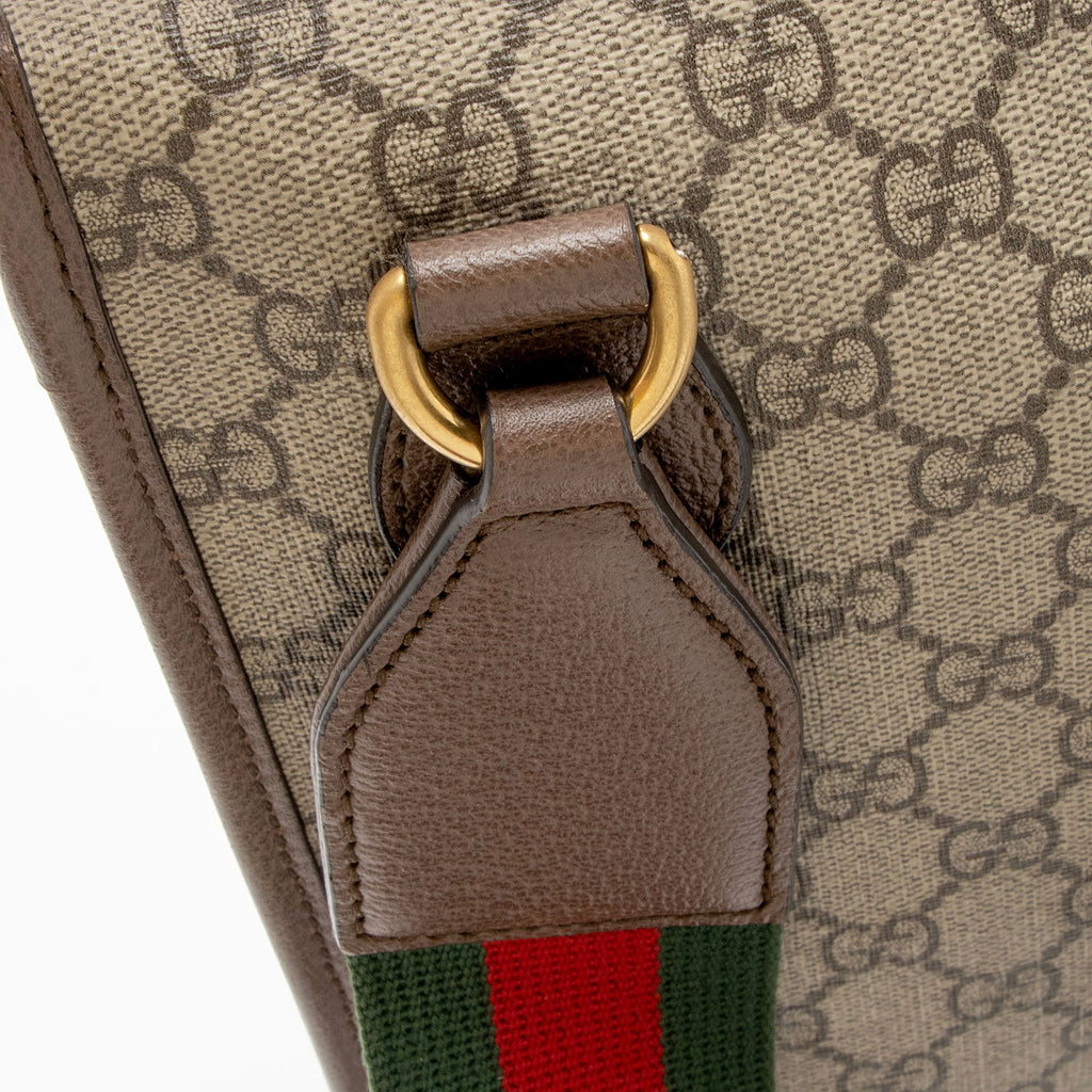 Gucci GG Supreme Neo Vintage Flap Medium Messenger