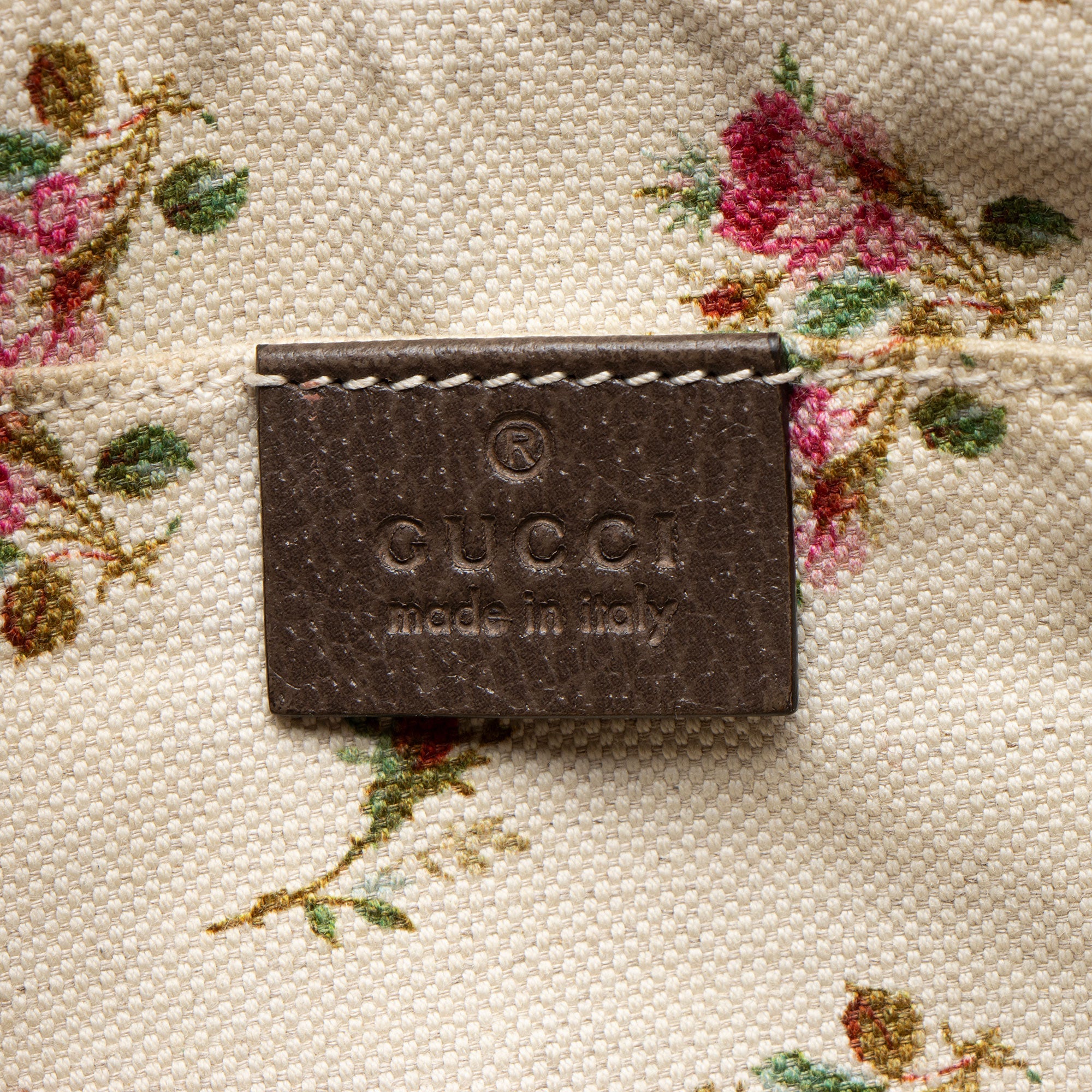 Gucci GG Supreme Neo Vintage Messenger