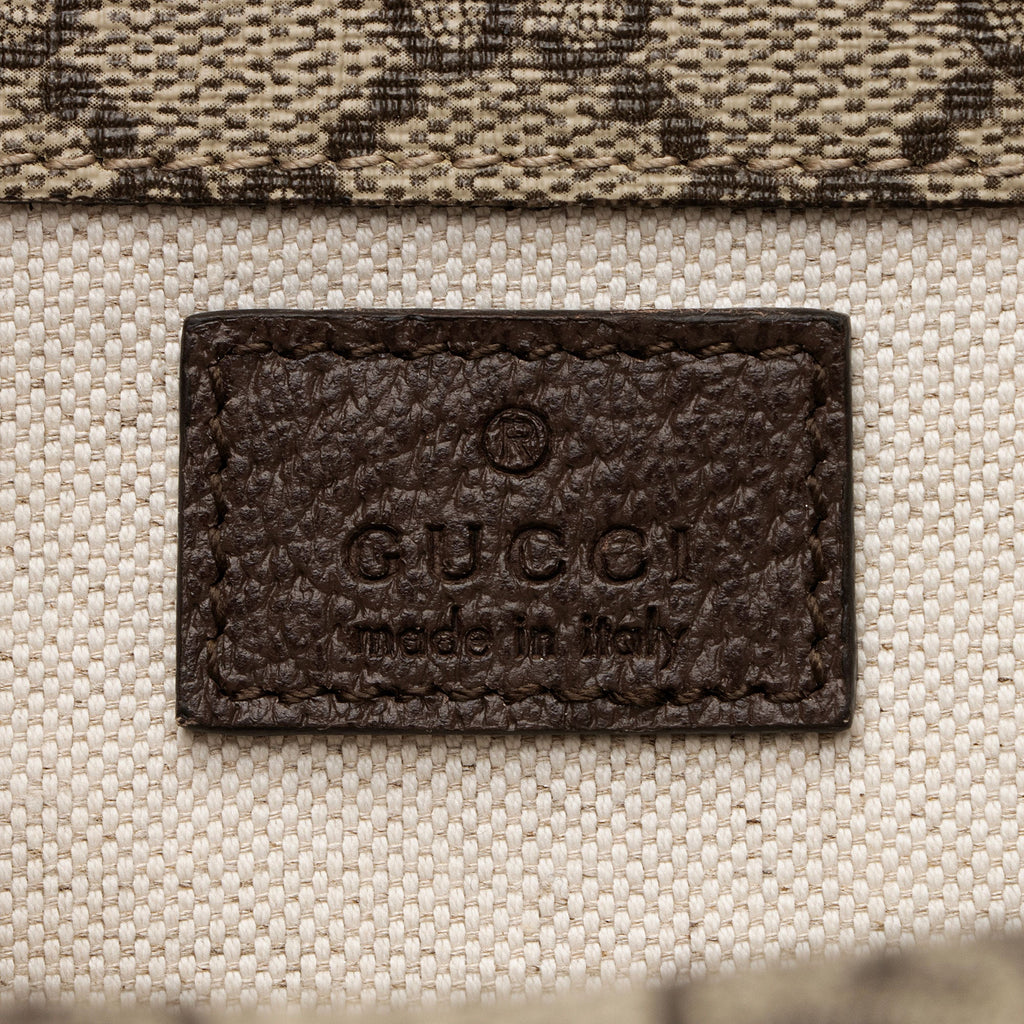 Gucci GG Supreme Neo Vintage Small Messenger (SHF-OhNyui)