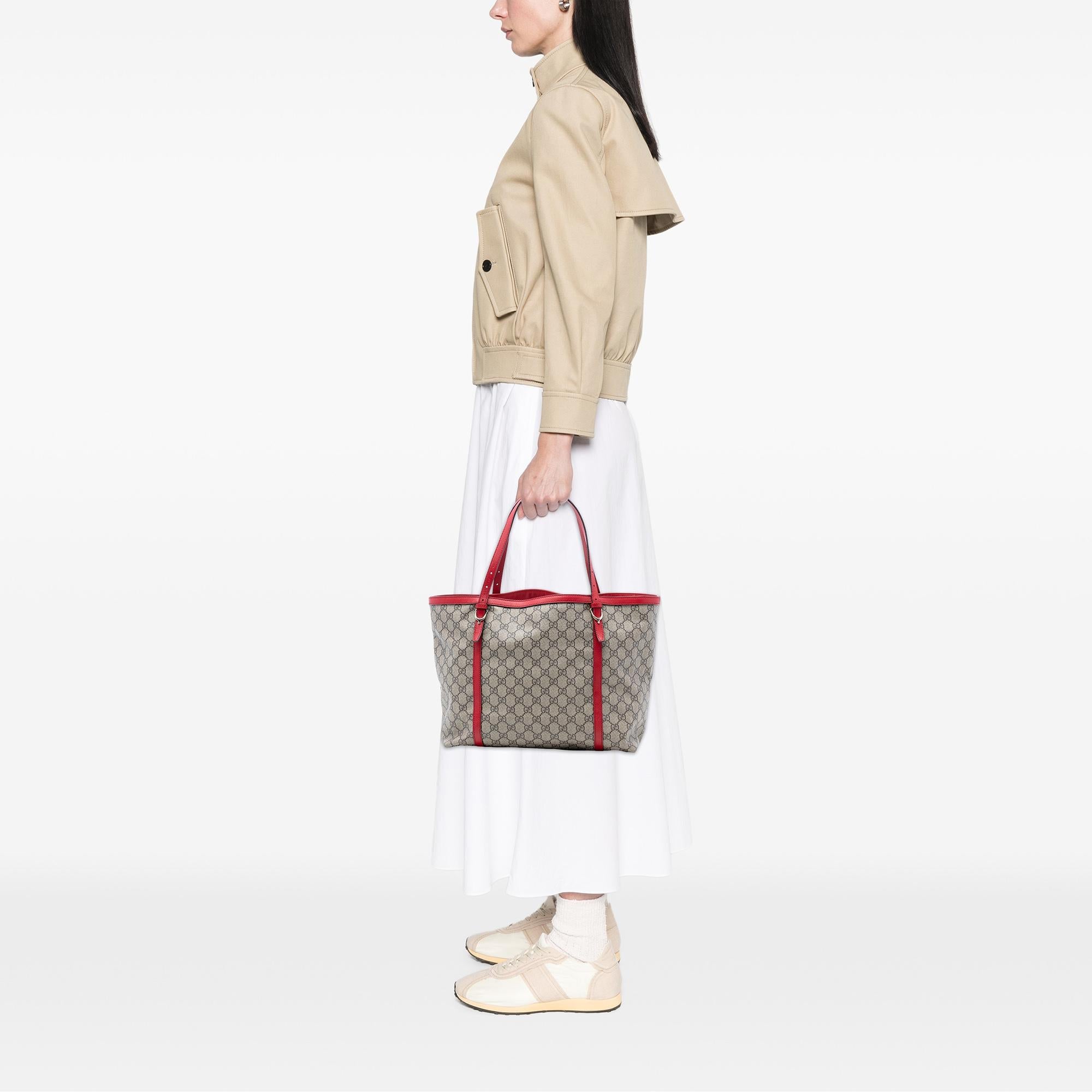 Gucci GG Supreme Nice Tote