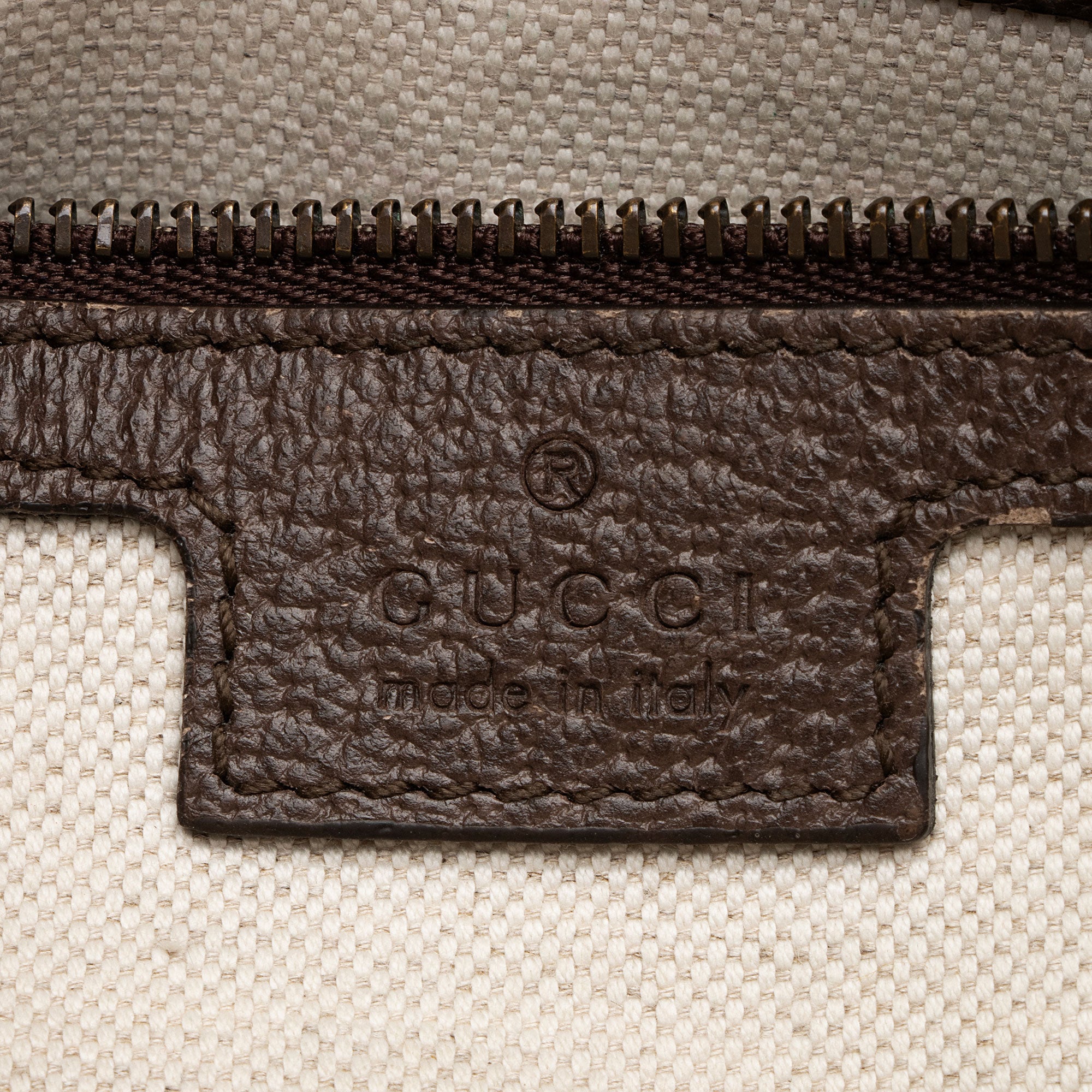 Gucci GG Supreme Ophidia Small Camera Bag (SHF-Do39BZ)