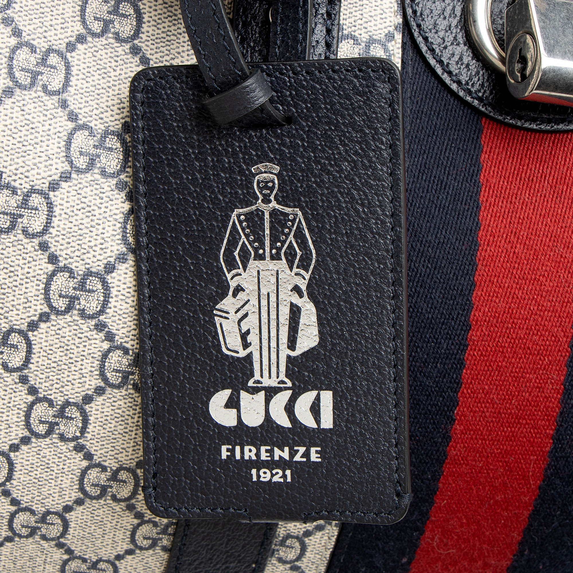 Gucci GG Supreme Savoy Maxi Duffle