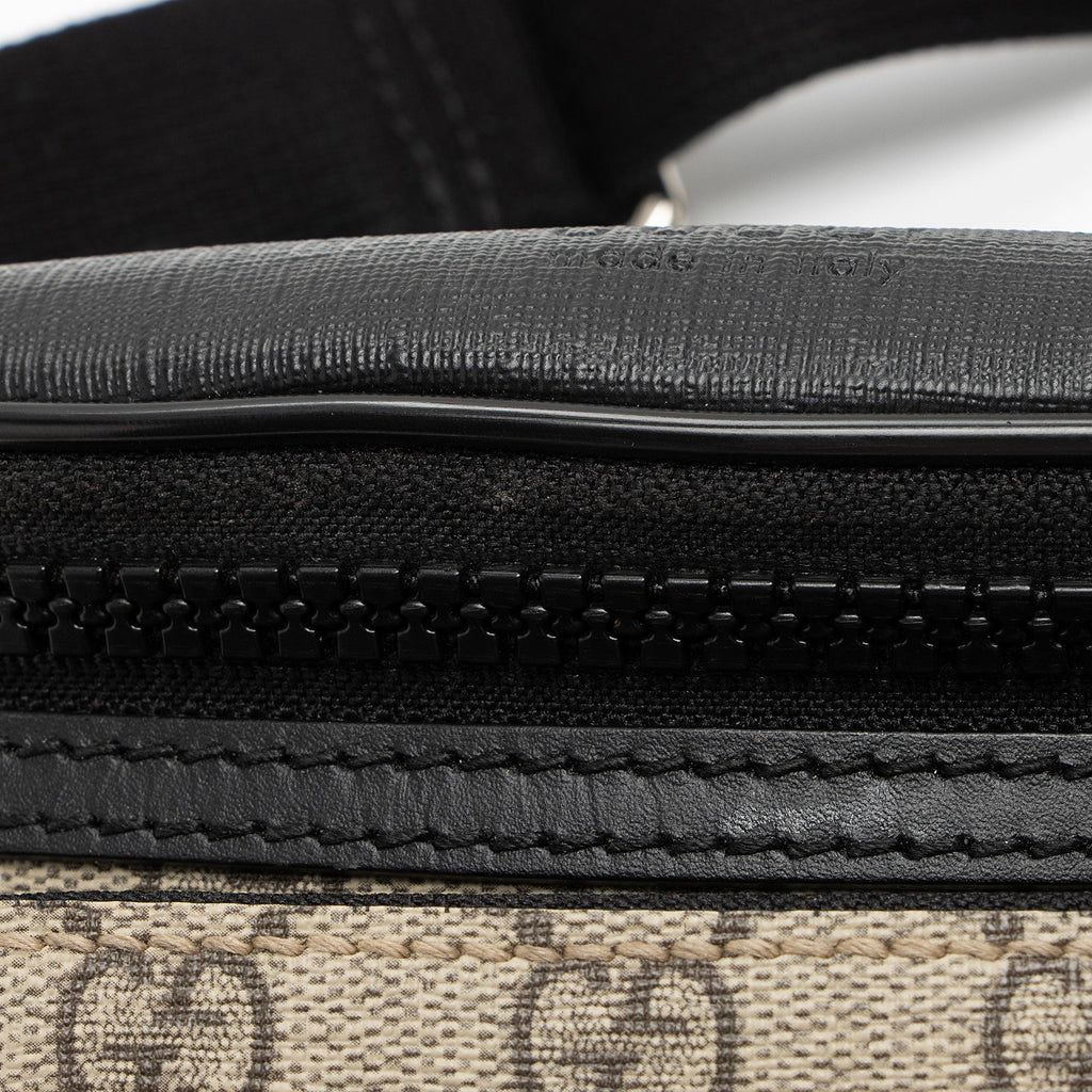 Gucci GG Supreme Belt Bag (SHF-nmMh6p)